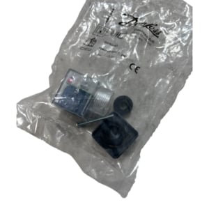 danfoss-042n0843-solenoid-coil-24v-9w-w-cable-socket-plug-oem-felix-ommo33069-20260604-142141-651373
