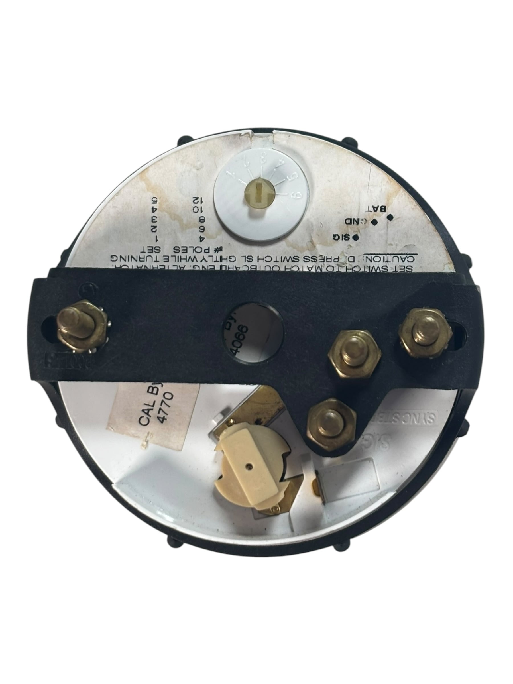 faria-tch050b-white-4-marine-tachometer-gauge-7k-rpm-cosmetic-wear-on-lens-yajaira-smmo-20260601-091100-230230