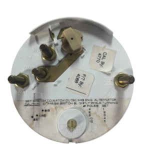 faria-tch050b-white-4-marine-tachometer-gauge-7k-rpm-cosmetic-wear-on-lens-yajaira-smmo-20260601-091105-922735