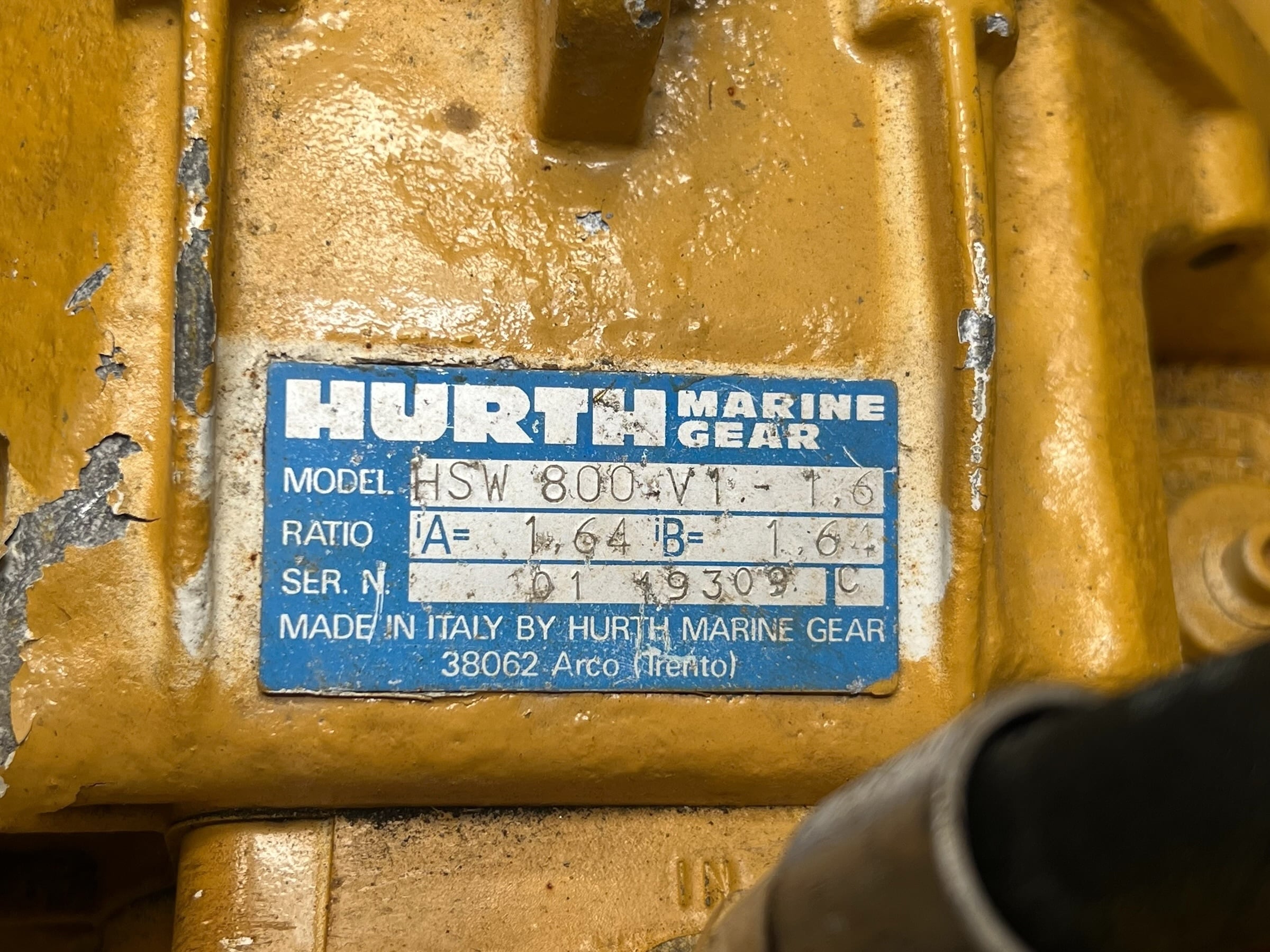 hurth-marine-hsw800v1-gearbox-transmission-1-641-ratio-superseded-by-zf-80iv-todd-h33069-20260601-113827-326585