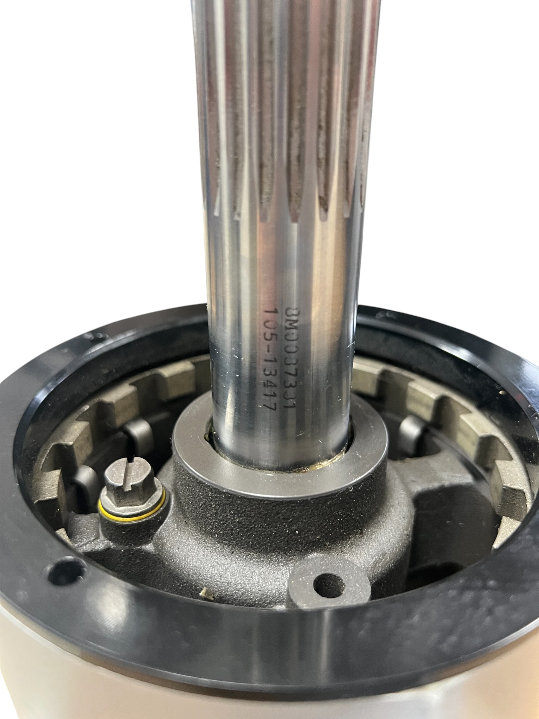 mercury-verado-l6-lower-unit-cxl-25in-1-751-gearcase-housing-oem-blem-brandon-y-20260601-091843-859458
