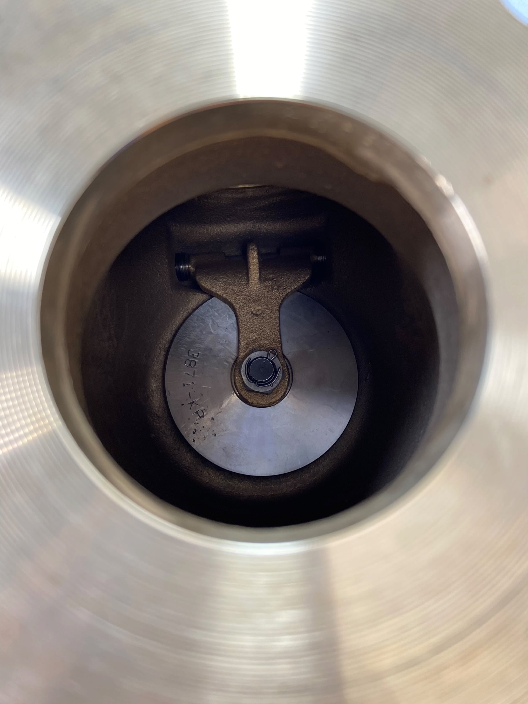 milwaukee-swing-check-valve-2-150-wsp-1291n-200-flanged-to-ansi-b16-24-new-rubby-pueyo-20260626-121004-630874