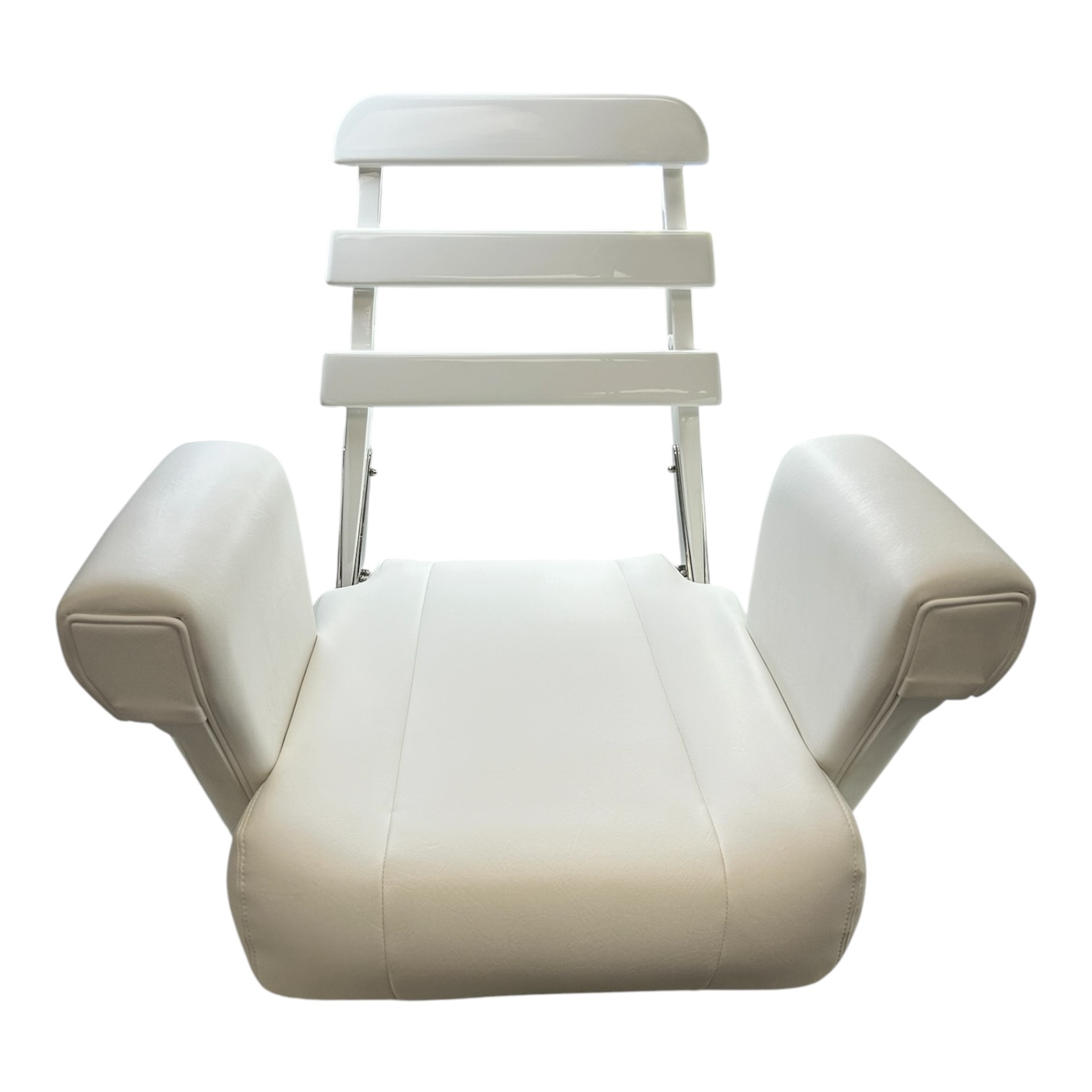 murray-products-white-ladderback-helm-chair-w-white-cushions-minor-damage-felix-ommo33069-20260616-111236-14720