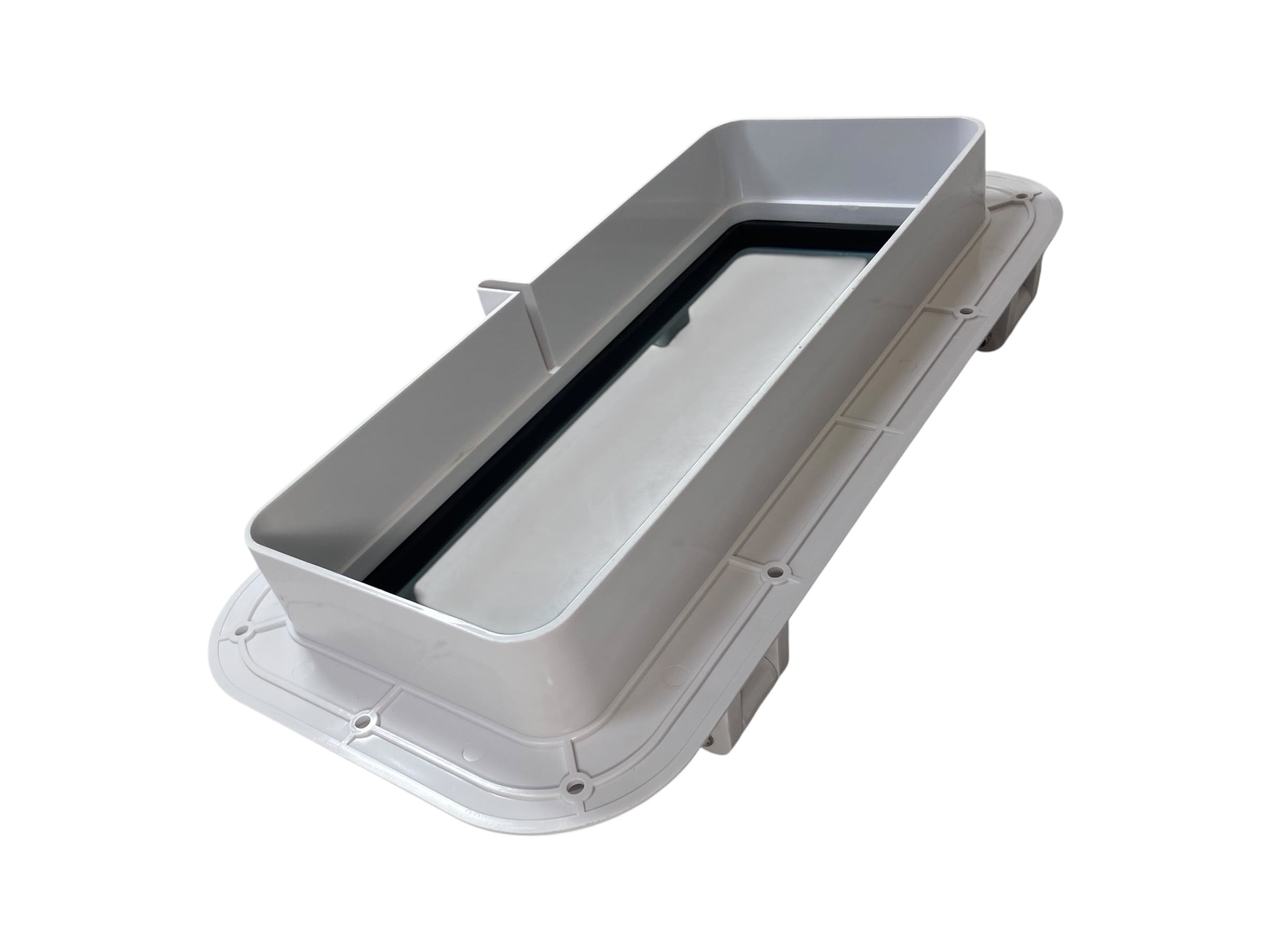 opening-portlight-porthole-15-3-4-x-7-7-8-white-plastic-missing-hardware-new-rubby-pueyo-20260615-100910-127817