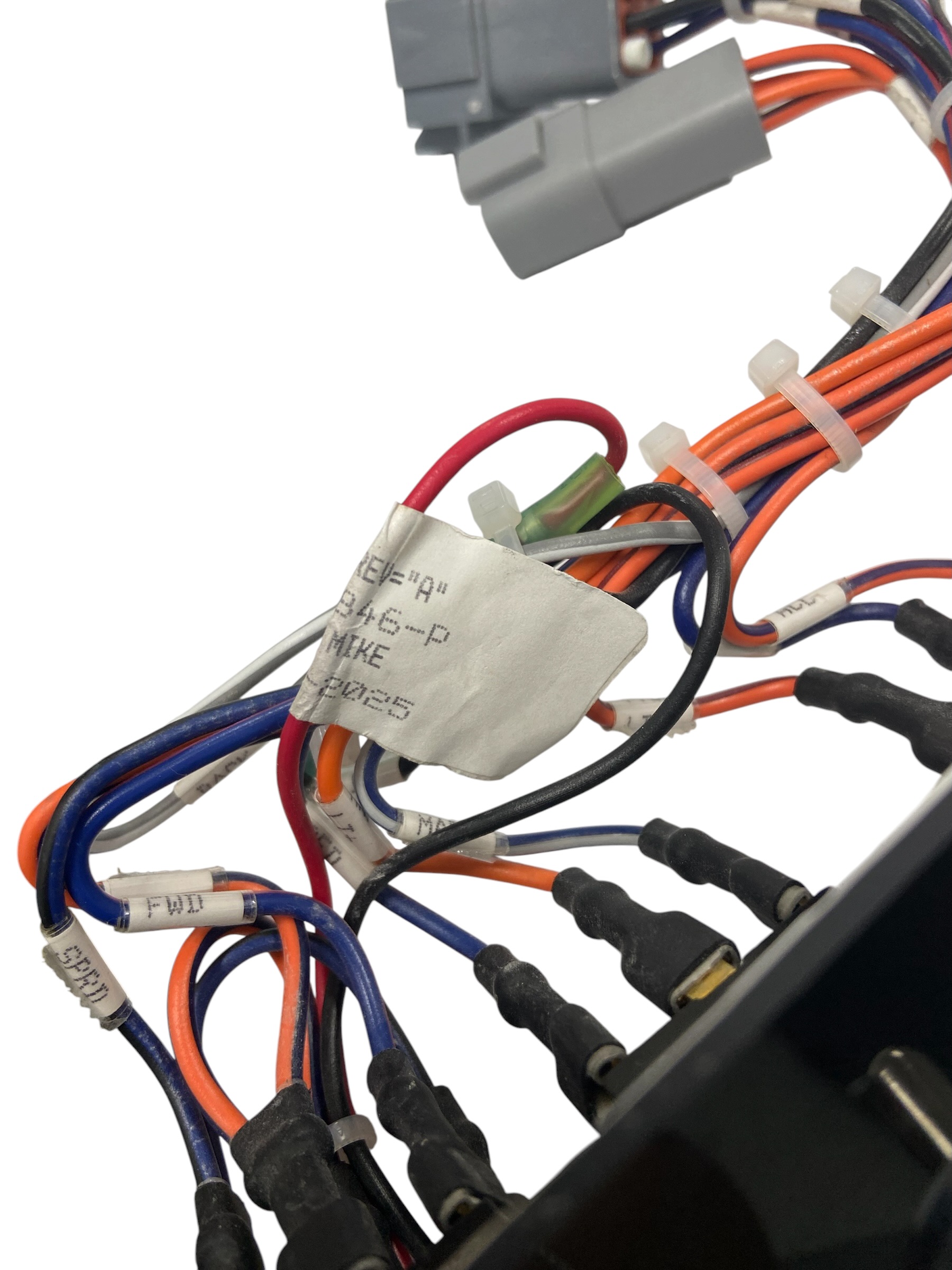 sea-pro-switch-panel-top-for-24-sea-pro-242-center-console-new-oem-rubby-pueyo-20260610-172006-390186