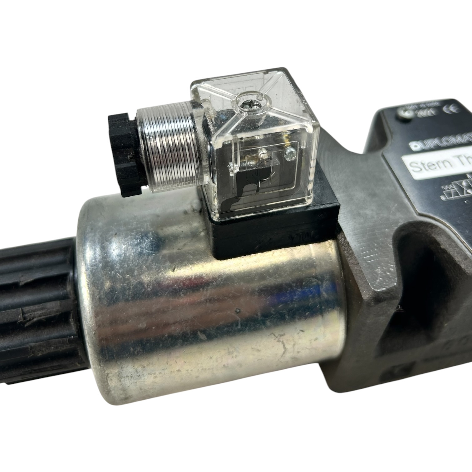 duplomatic-rk02-hydraulic-solenoid-stern-thruster-directional-control-valve-24v-felix-ommo33069-20260709-132350-125119