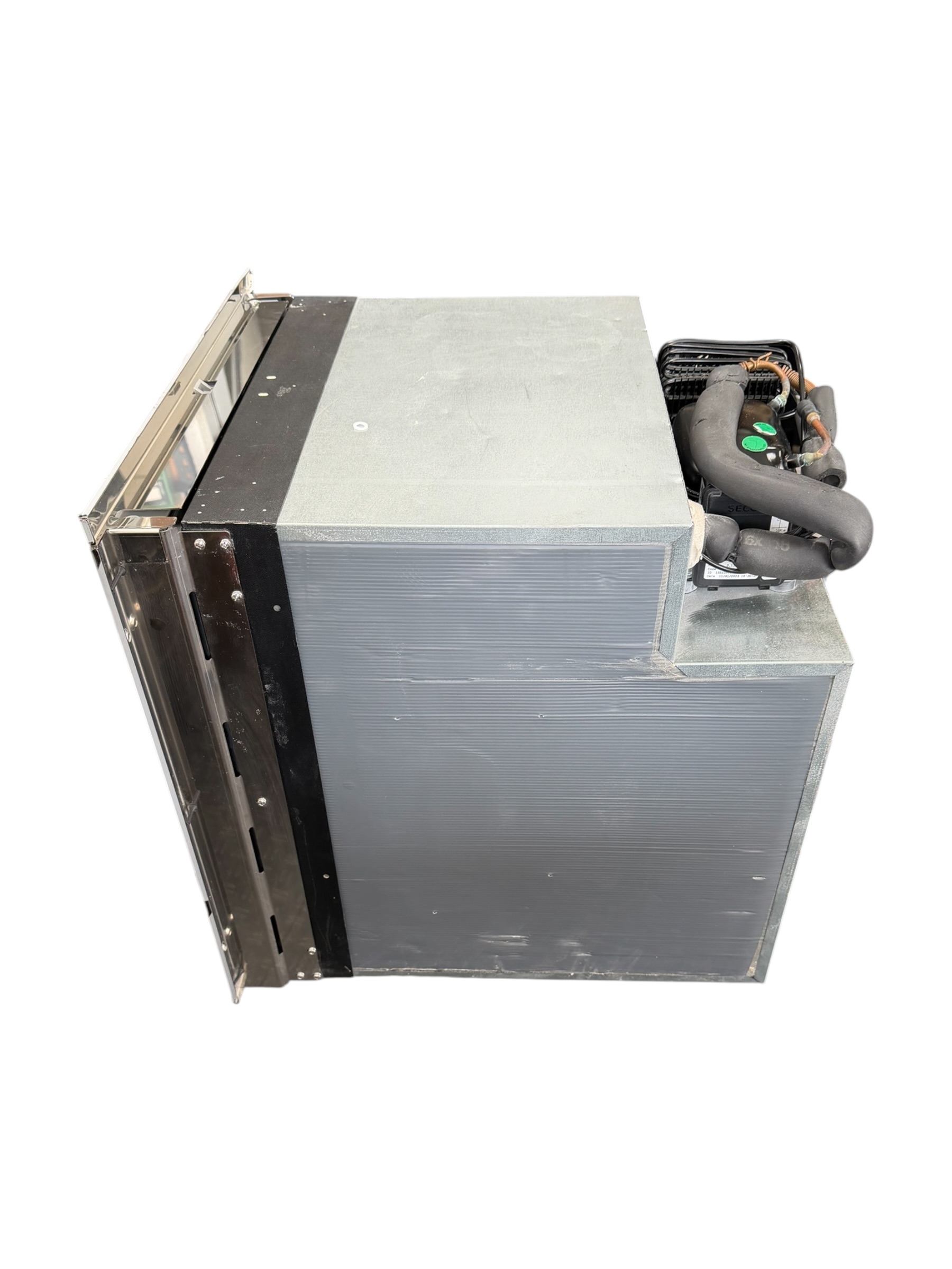 isotherm-d65-clean-touch-ss-refrigerator-w-freezer-65-liter-12-24v-blem-brandon-y-20260723-160716-12800