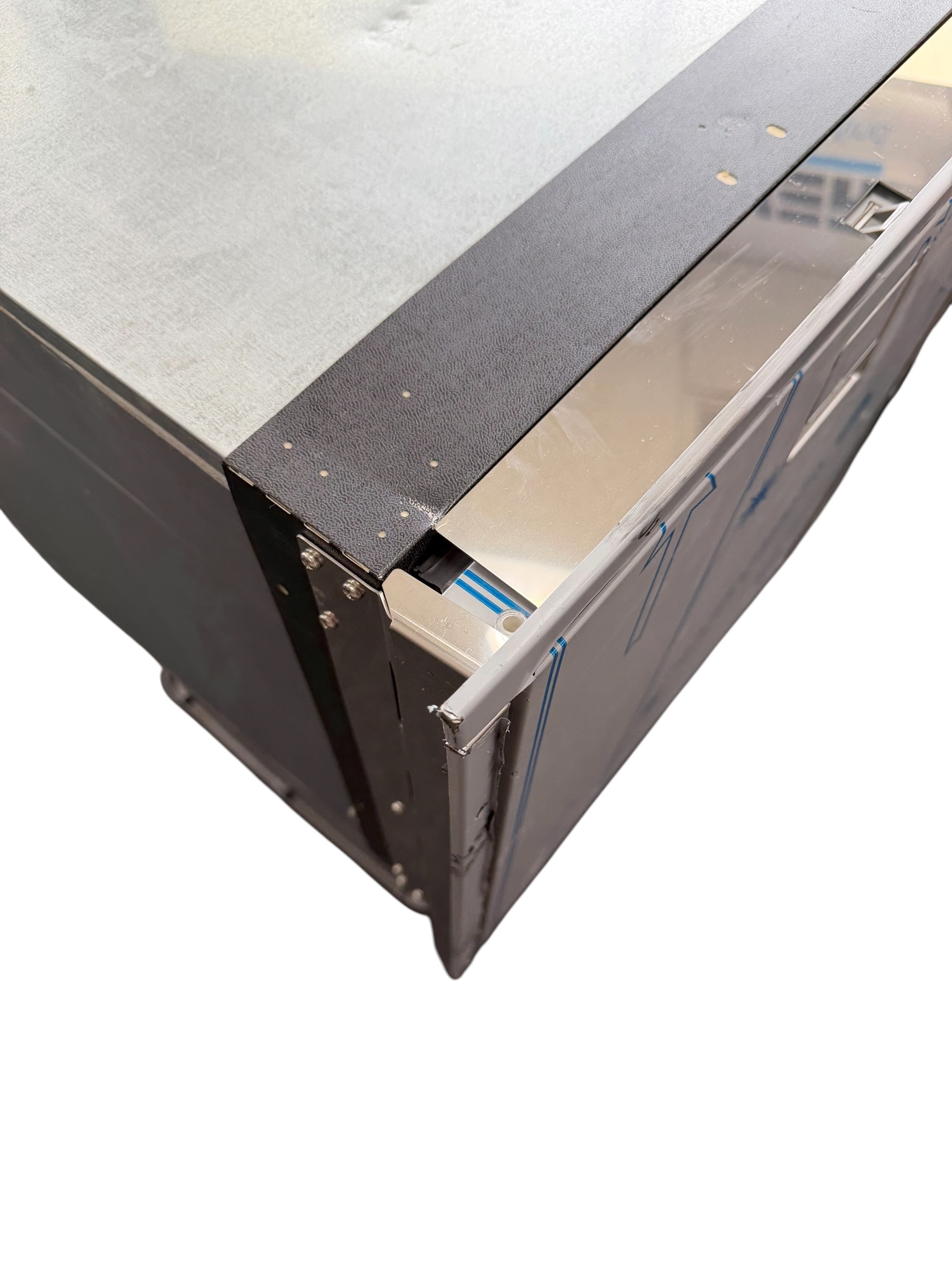 isotherm-d65-clean-touch-ss-refrigerator-w-freezer-65-liter-12-24v-blem-brandon-y-20260723-160727-204437