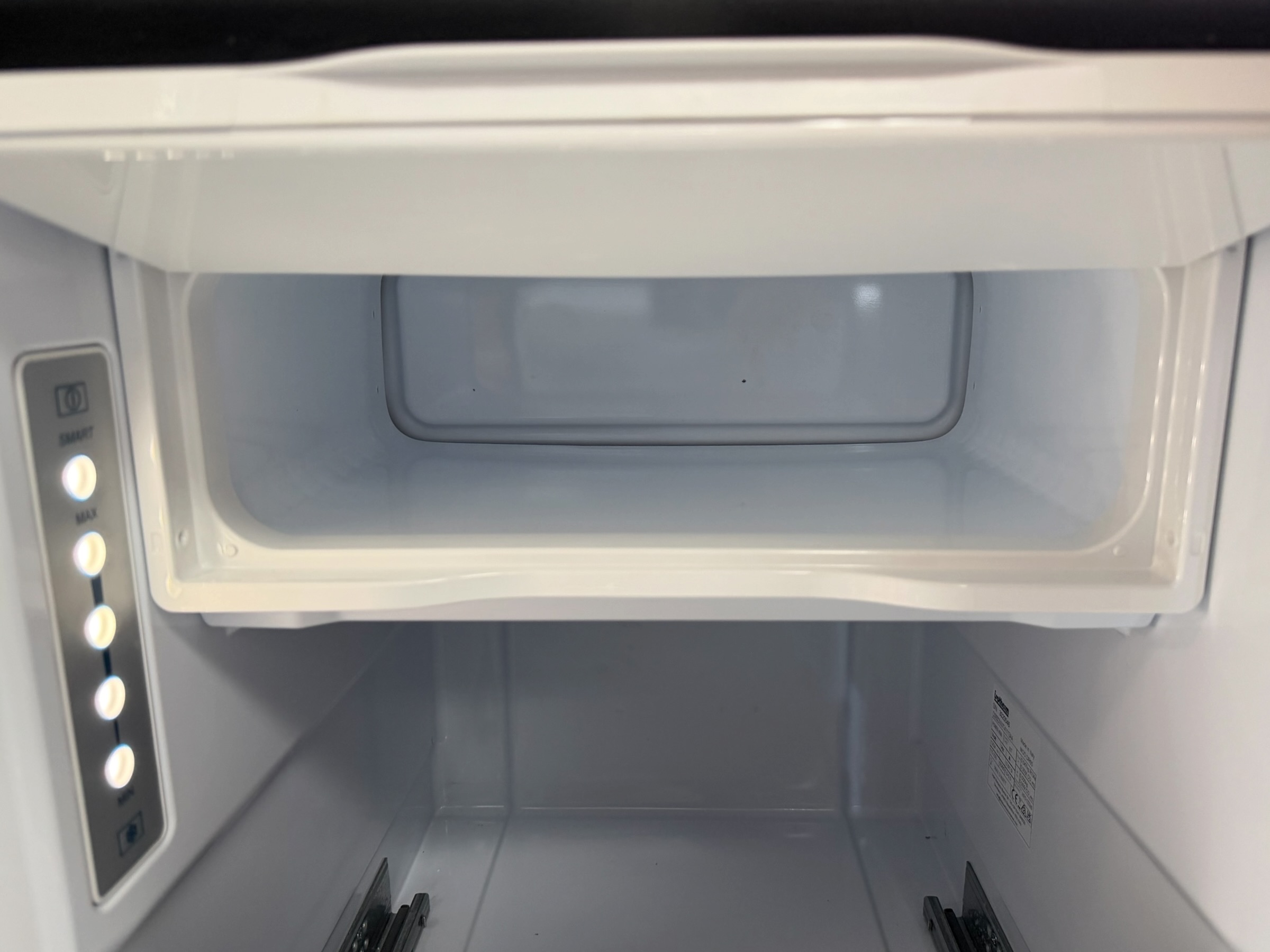 isotherm-d65-clean-touch-ss-refrigerator-w-freezer-65-liter-12-24v-blem-brandon-y-20260723-160738-417347