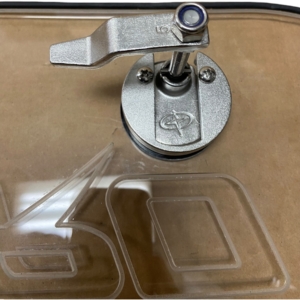 sea-pro-boats-livewell-lid-w-logo-clear-1-2-acrylic-30-1-4-see-info-new-rubby-pueyo-20260716-082922-669258