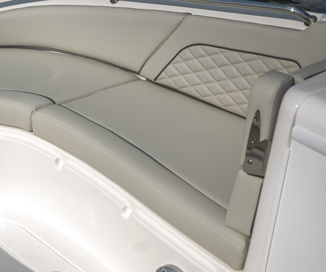 sea-pro-citation-2400-gray-bow-bottom-aft-starboard-cushion-gioia-sails-south-evan-v33069-20260715-130552-272164