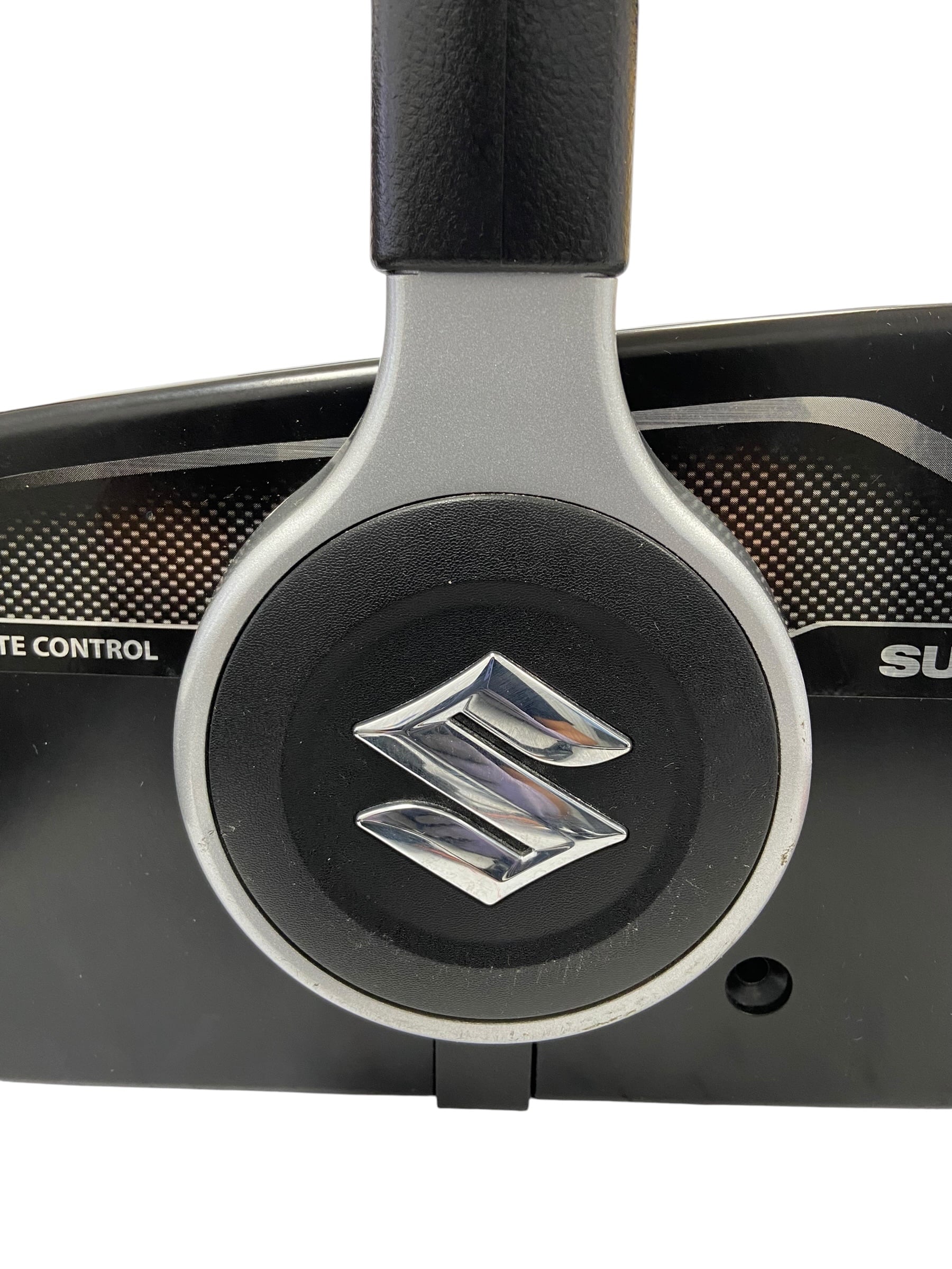 suzuki-67200-93j50-side-mount-remote-control-box-w-keys-no-hardware-oem-rubby-pueyo-20260724-154608-785411