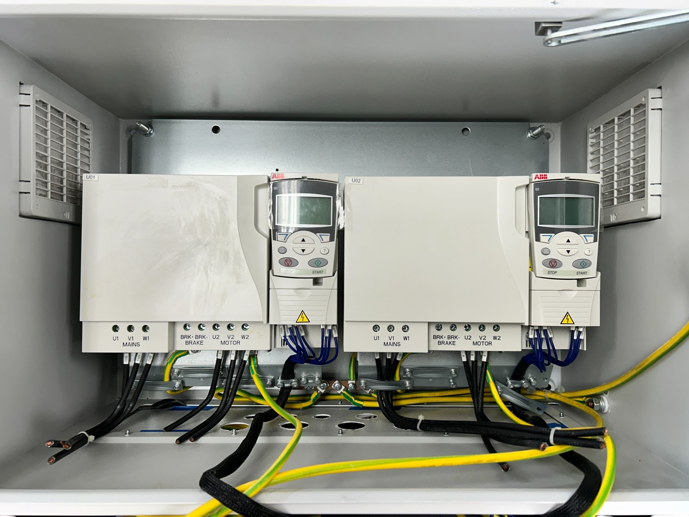 abb-acs355-dual-vfd-control-panel-in-rittal-enclosure-11kw-15hp-3-phase-felix-ommo33069-20260803-111449-249118