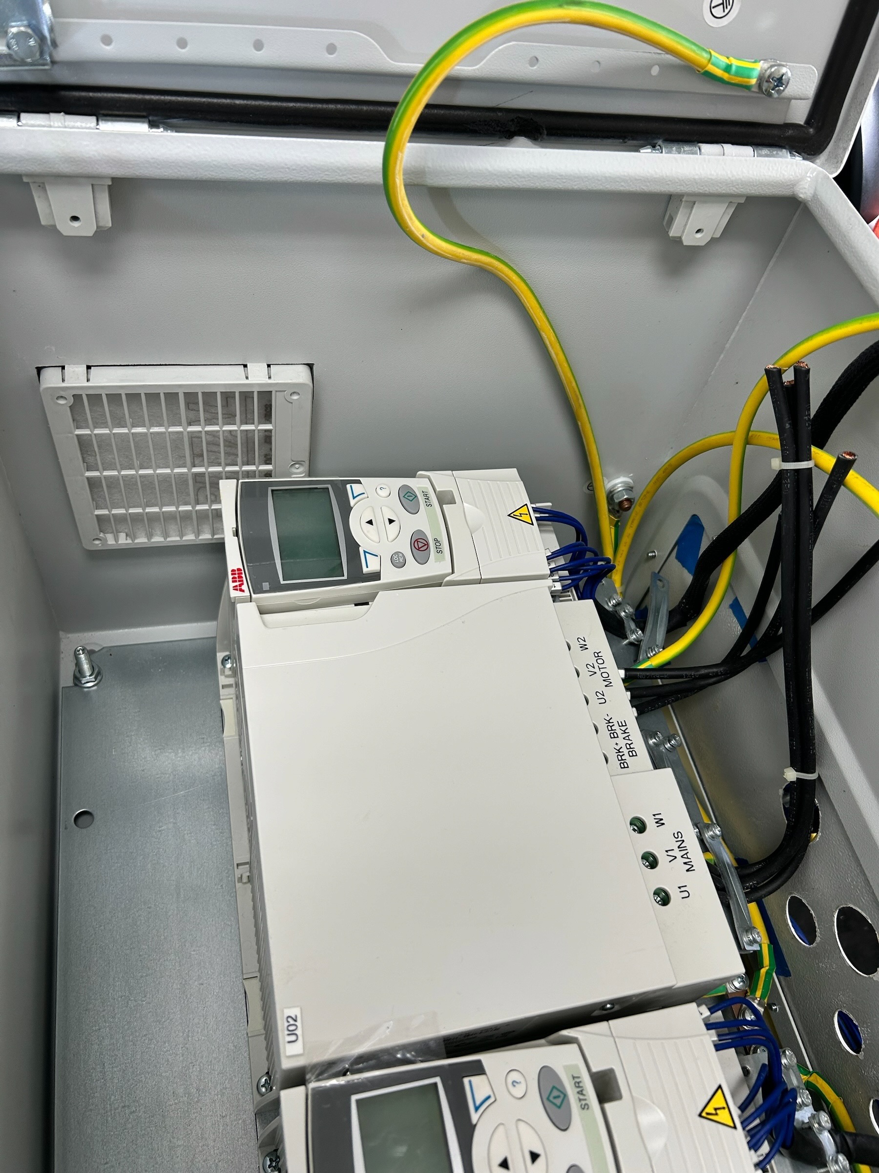 abb-acs355-dual-vfd-control-panel-in-rittal-enclosure-11kw-15hp-3-phase-felix-ommo33069-20260803-111521-202052