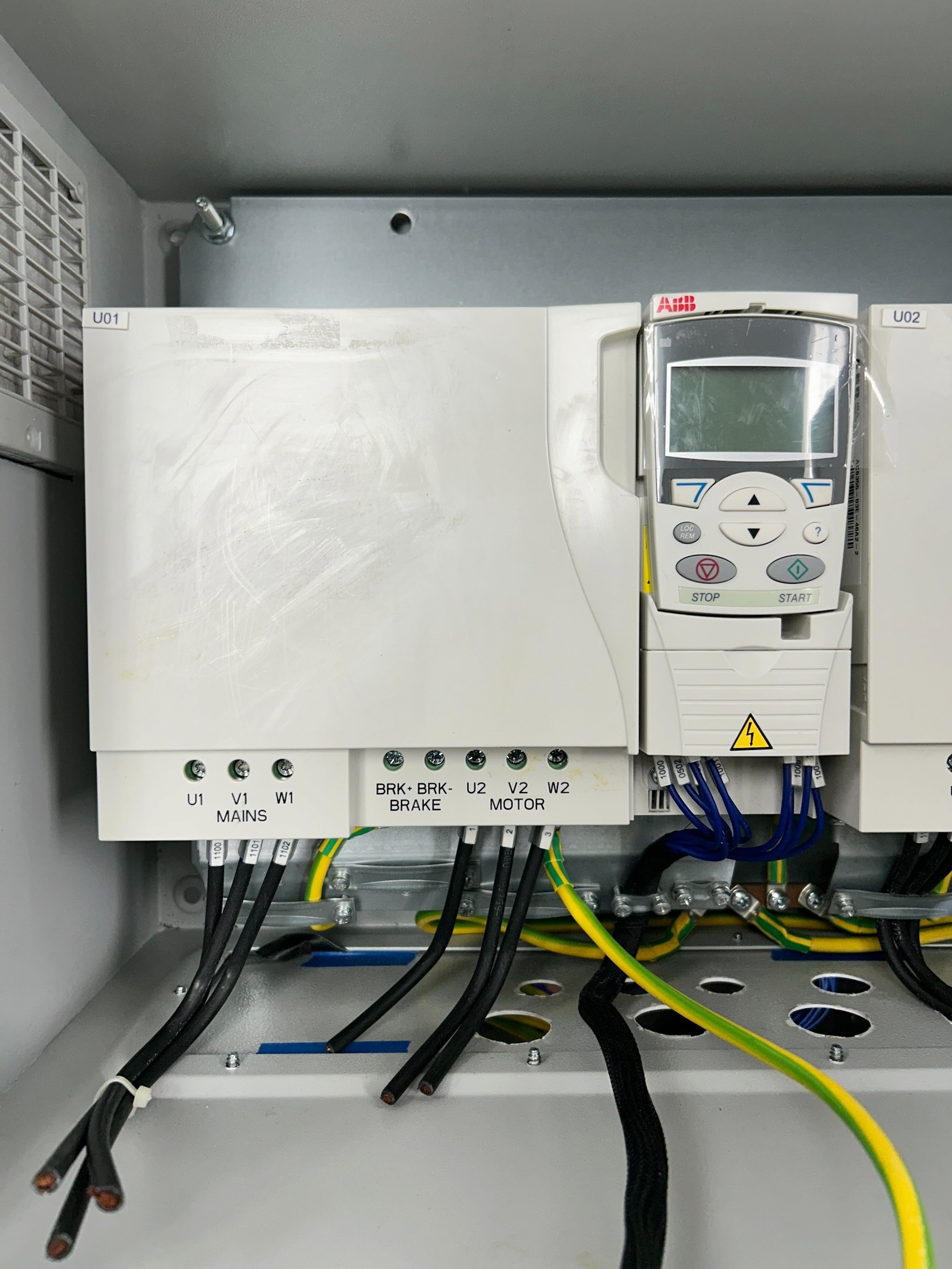 abb-acs355-dual-vfd-control-panel-in-rittal-enclosure-11kw-15hp-3-phase-felix-ommo33069-20260803-111527-55999