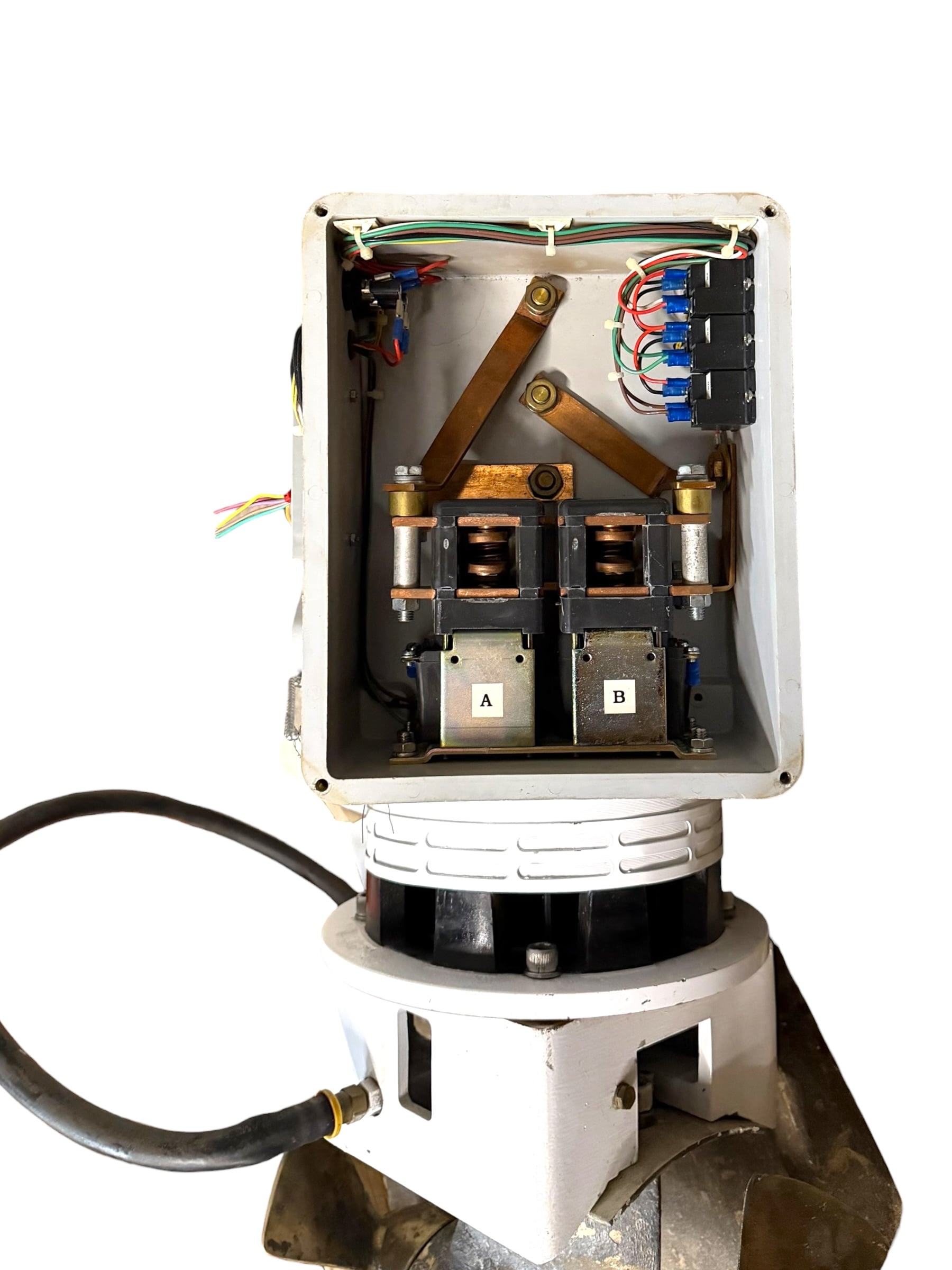 american-bow-thruster-9-0kw-24v-12hp-w-contactor-twin-props-control-boxes-brandon-y-20260807-131402-739