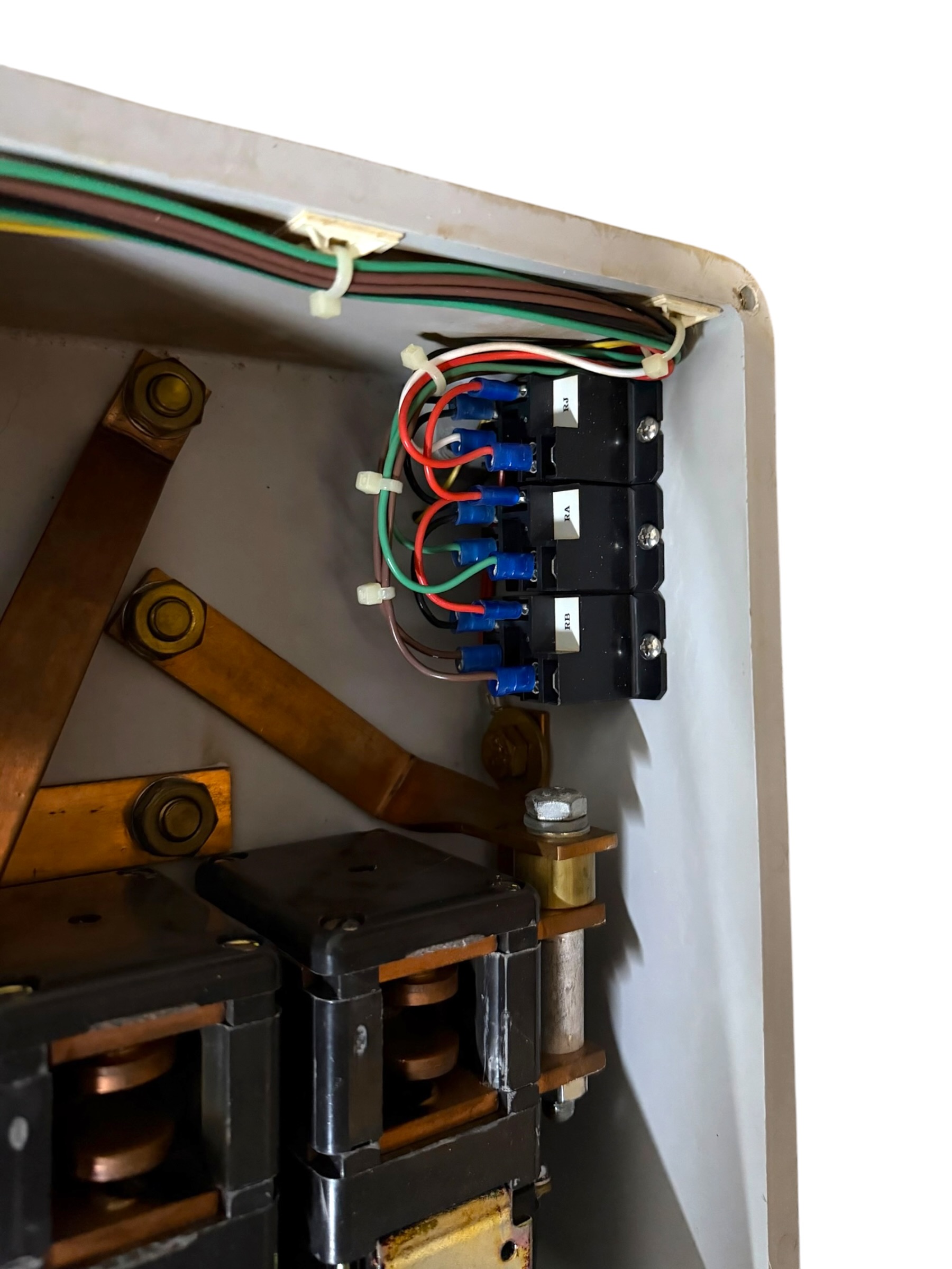 american-bow-thruster-9-0kw-24v-12hp-w-contactor-twin-props-control-boxes-brandon-y-20260807-131405-934826
