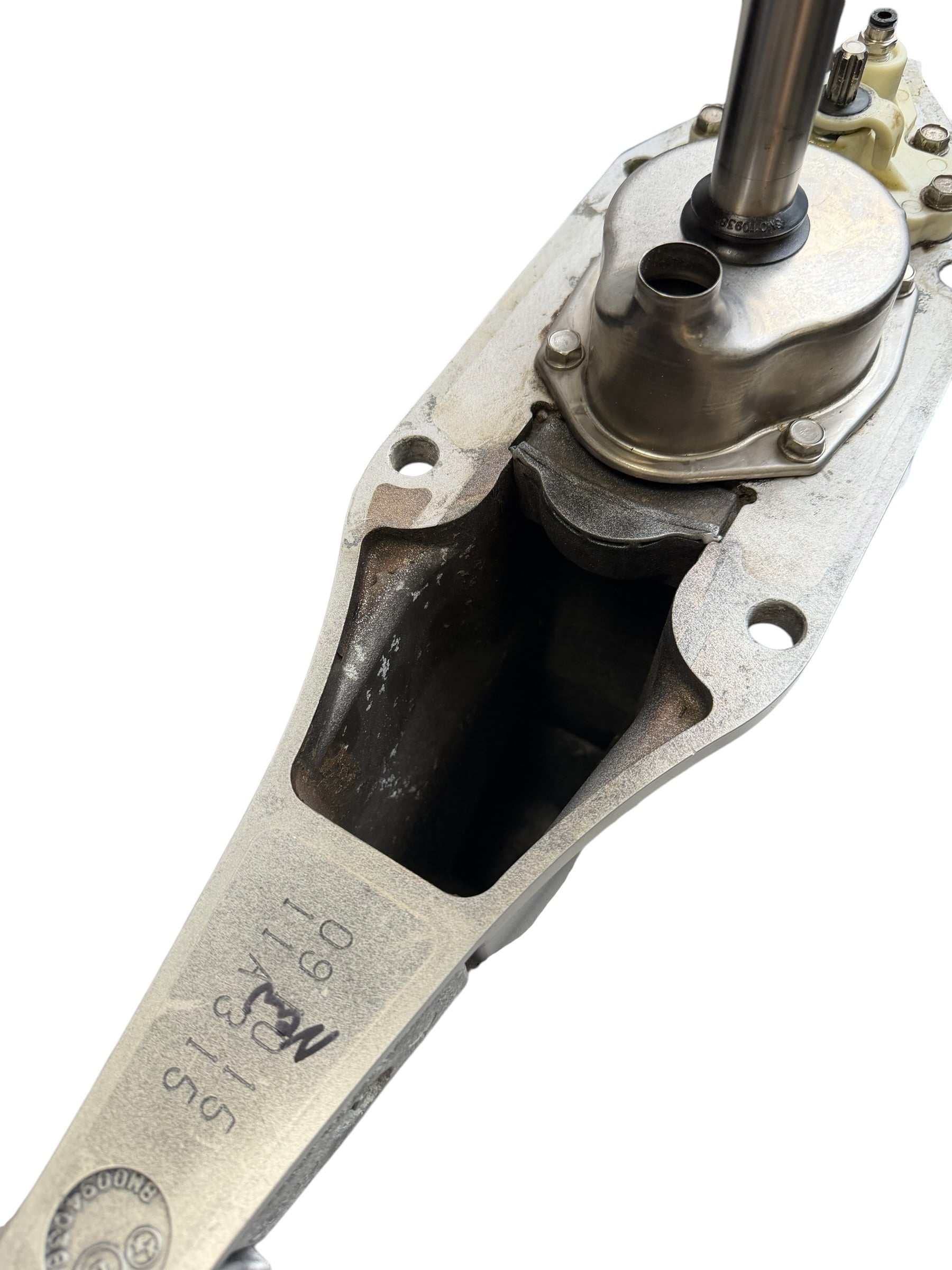 mercury-l6-verado-lower-unit-counter-rotation-25-shaft-5-44-1751-see-info-brandon-y-20260812-123329-927152