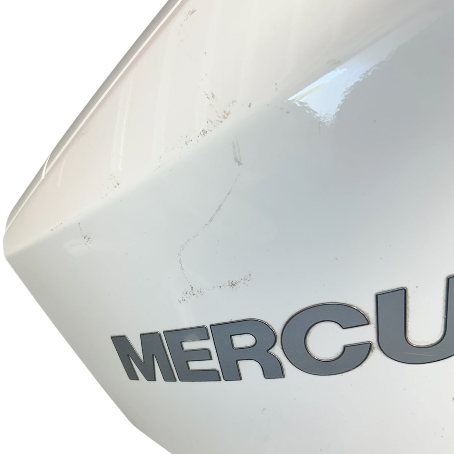 mercury-marine-200hp-v6-vented-white-top-cowling-engine-cover-damage-felix-ommo33069-20260818-101702-903390