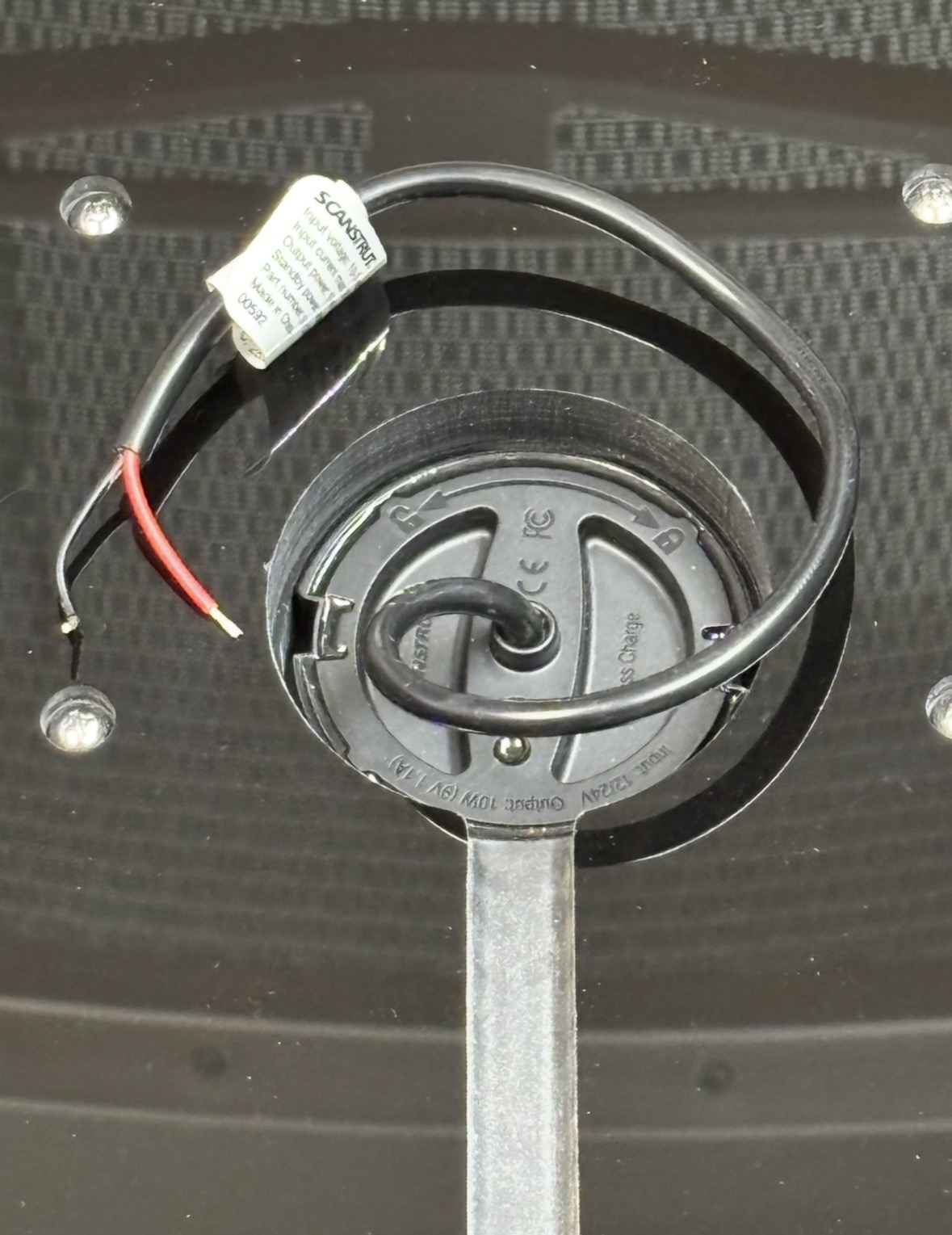 scout-boats-oem-port-faceplate-phone-storage-charger-191387-315356-console-panel-evan-v33069-20260805-144213-226917