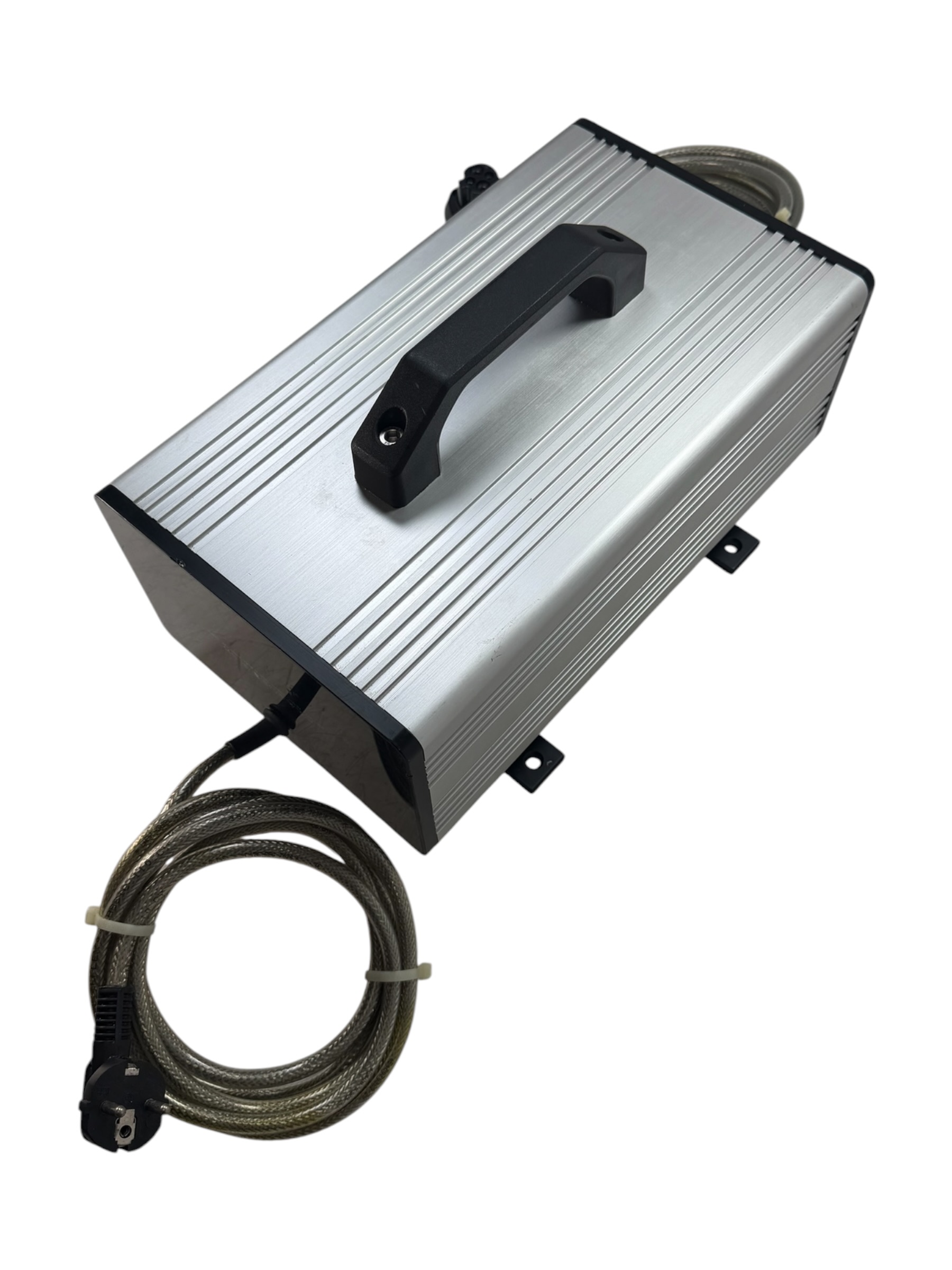 seabob-f5-quick-charger-charge-station-11752-european-plug-blem-brandon-y-20260814-103635-554200