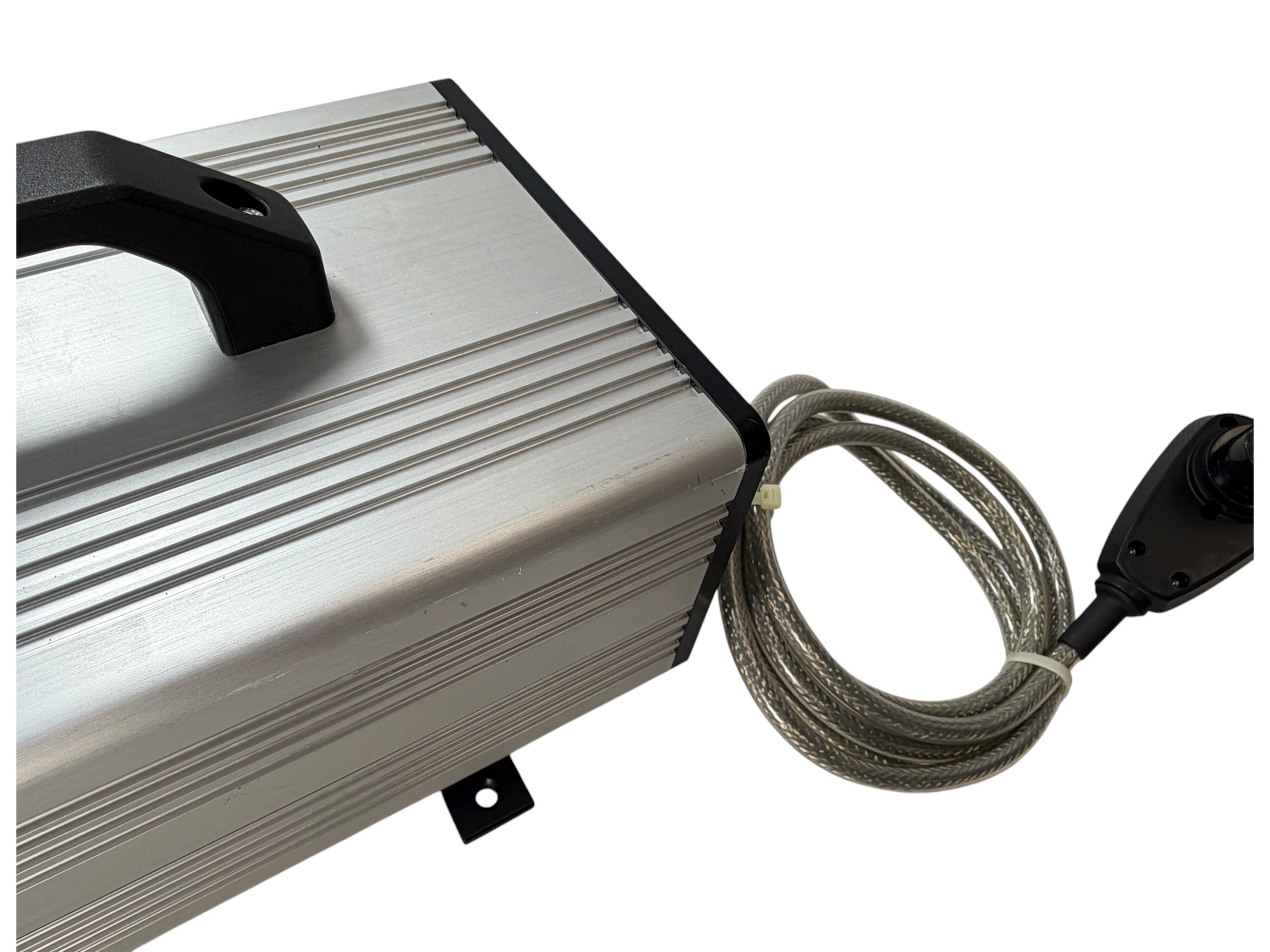 seabob-f5-quick-charger-charge-station-11752-european-plug-blem-brandon-y-20260814-103648-829716