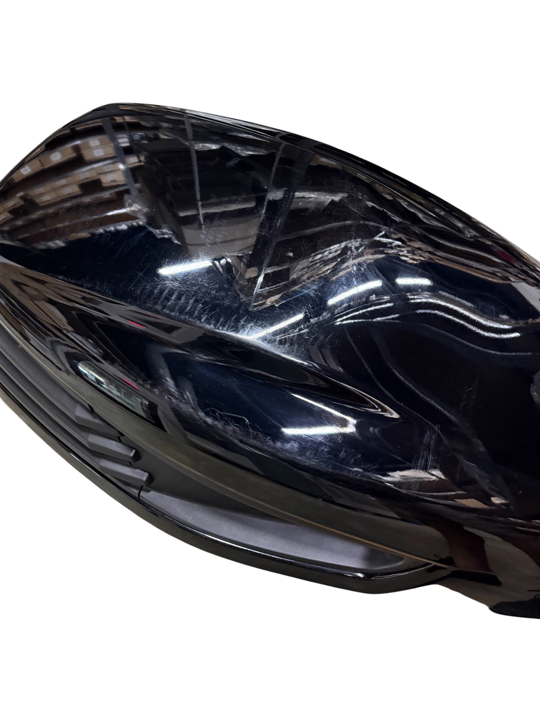 suzuki-df250a-df300a-outboard-engine-cowling-cover-61420-98841-yay-blem-brandon-y-20260818-095606-398683