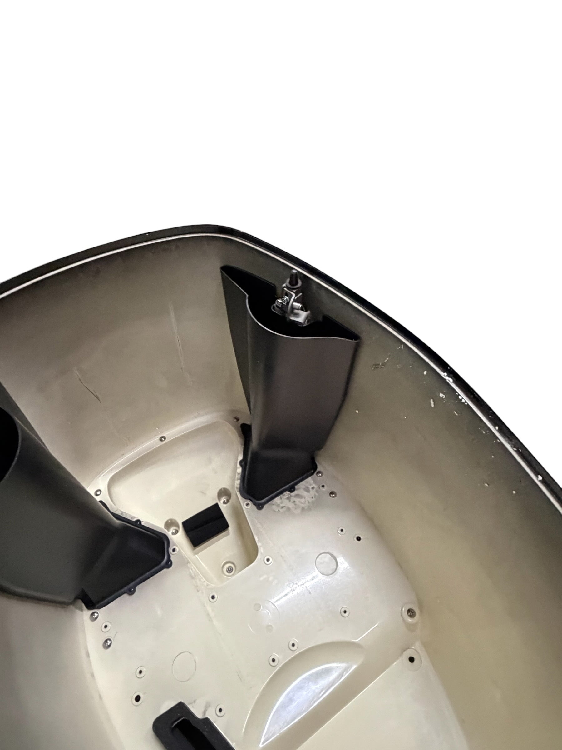 suzuki-df250a-df300a-outboard-engine-cowling-cover-61420-98841-yay-blem-brandon-y-20260818-095622-799210