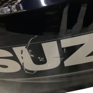 suzuki-marine-four-stroke-outboard-engine-top-cowling-200-hp-scratches-oem-rubby-pueyo-20260820-161356-137192