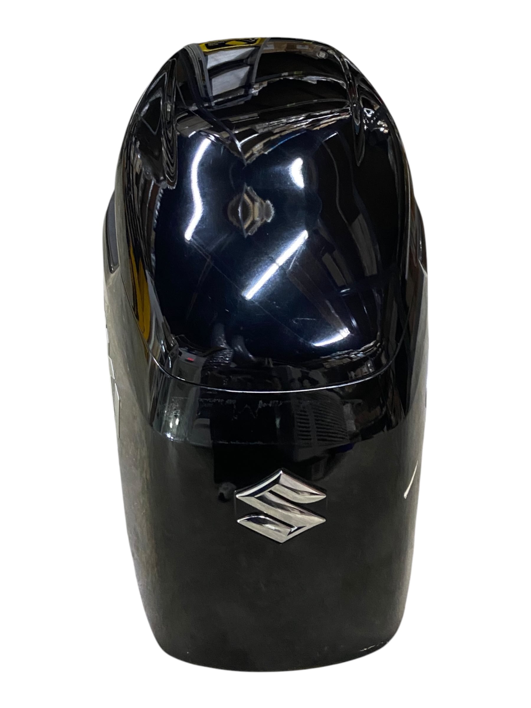 suzuki-outboard-engine-top-cowling-df300-4-stroke-black-scratches-oem-rubby-pueyo-20260819-125748-731726