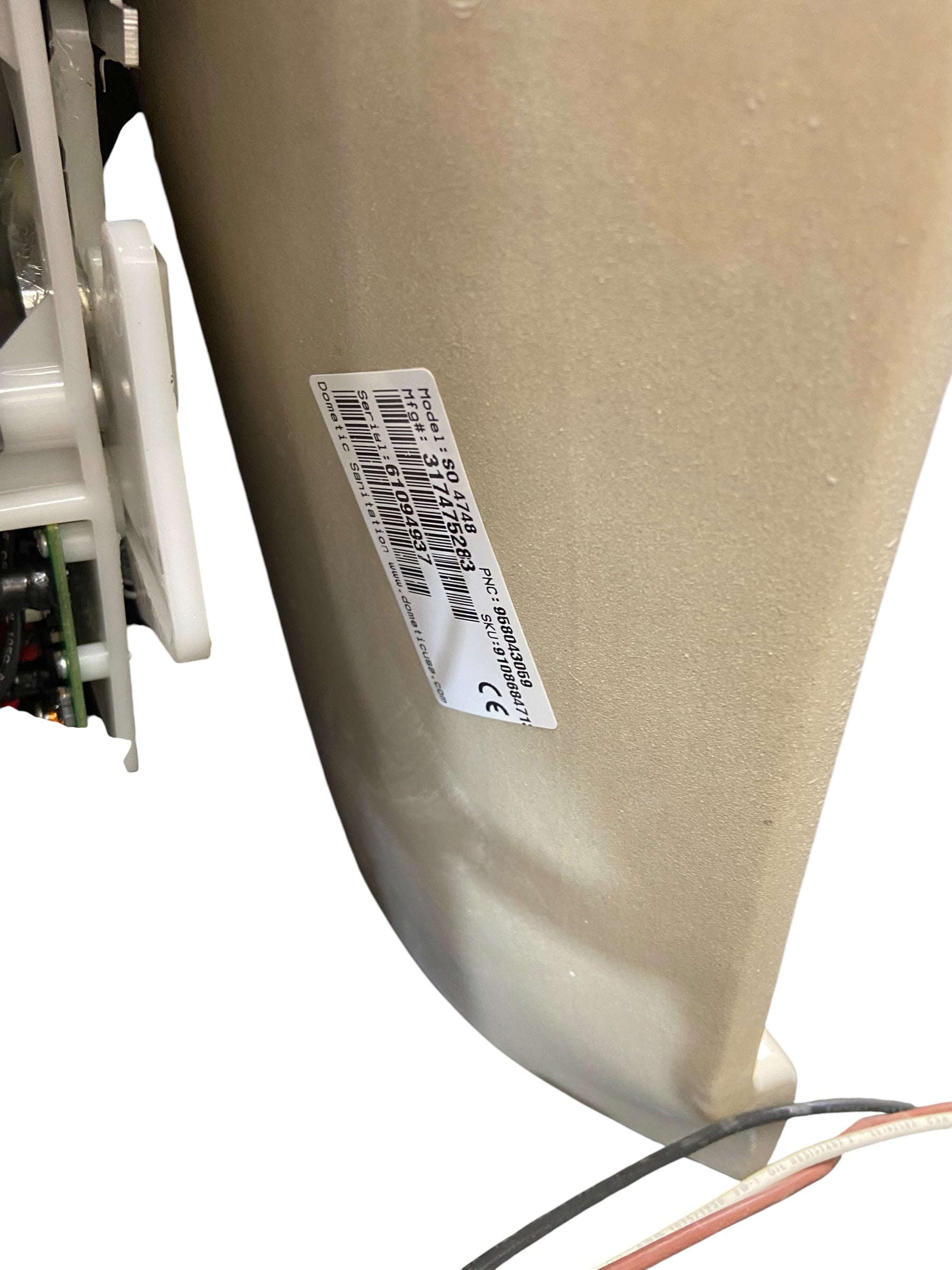 dometic-317475283-vacuflush-toilet-model-4748-24v-bone-new-oem-rubby-pueyo-20260903-150344-526875