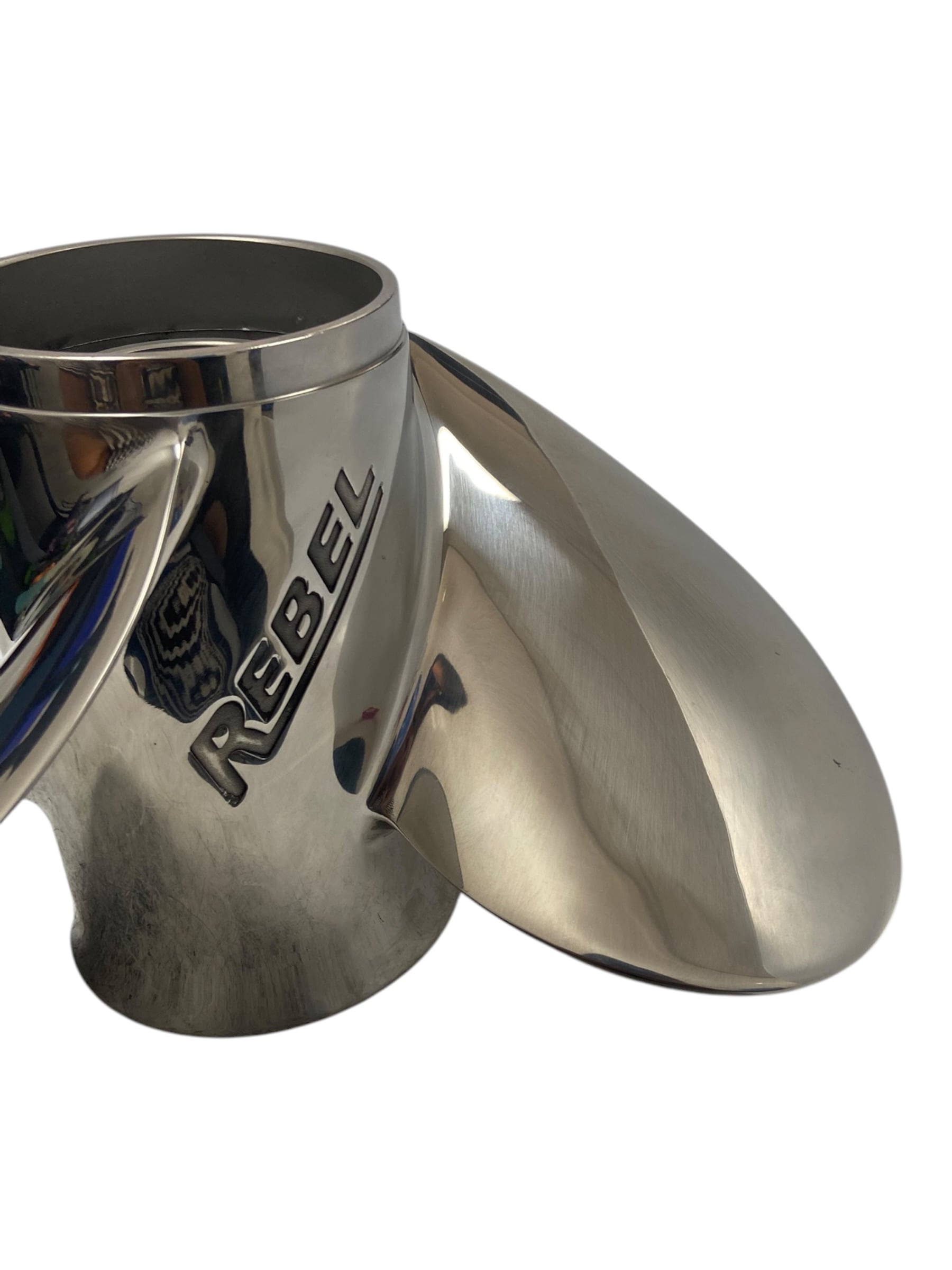 evinrude-johnson-rebel-3-x-15-1-4-x-19p-rh-ss-propeller-763990-oem-rubby-pueyo-20260928-165300-815525