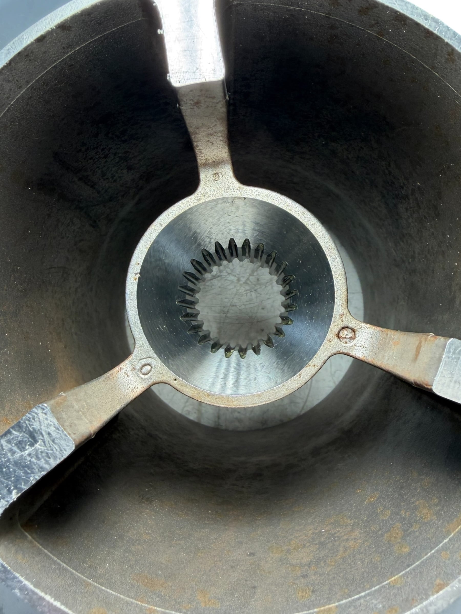 mercury-verado-v12-rear-ss-propeller-33p-48-8m0166992-rear-prop-only-new-brandon-y-20260903-144834-351967