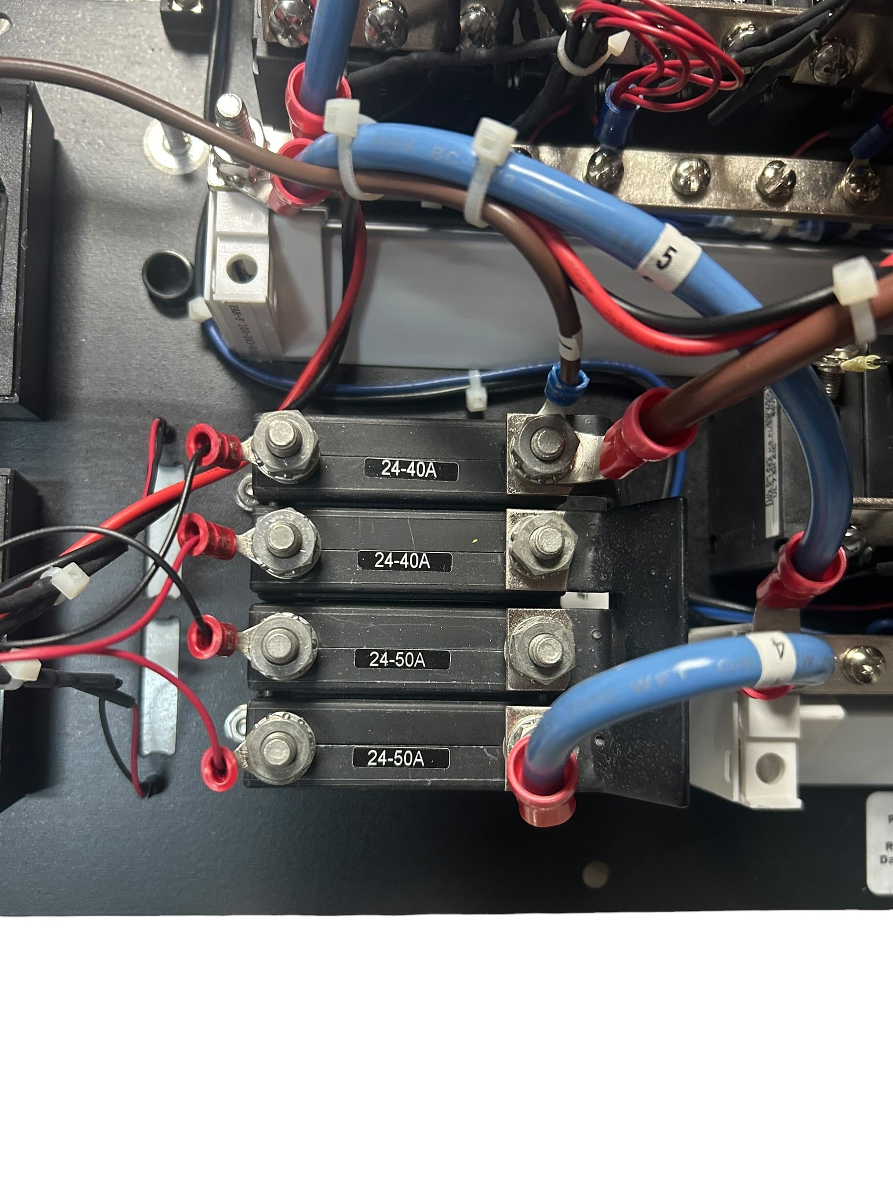 paneltronics-marine-electrical-panel-220v-50hz-for-viking-yachts-new-oem-tyler-w33069-20260916-104227-422254