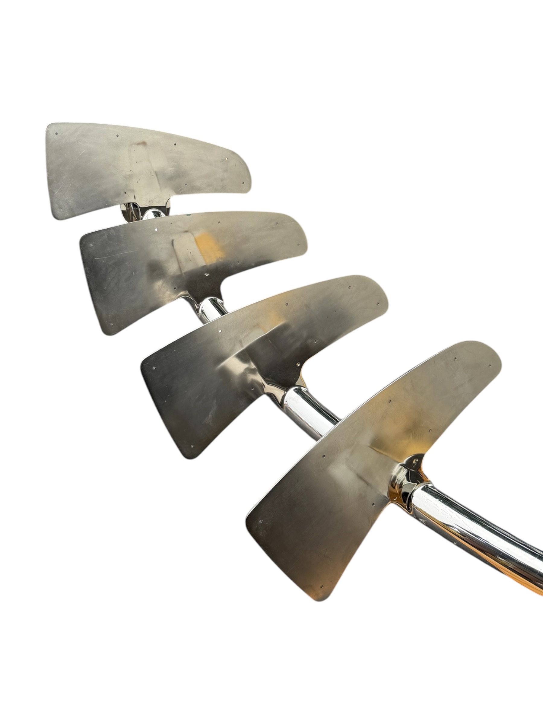 viking-yachts-62-convertible-4-step-spiral-stainless-steel-polished-staircase-brandon-y-20260924-105132-212683