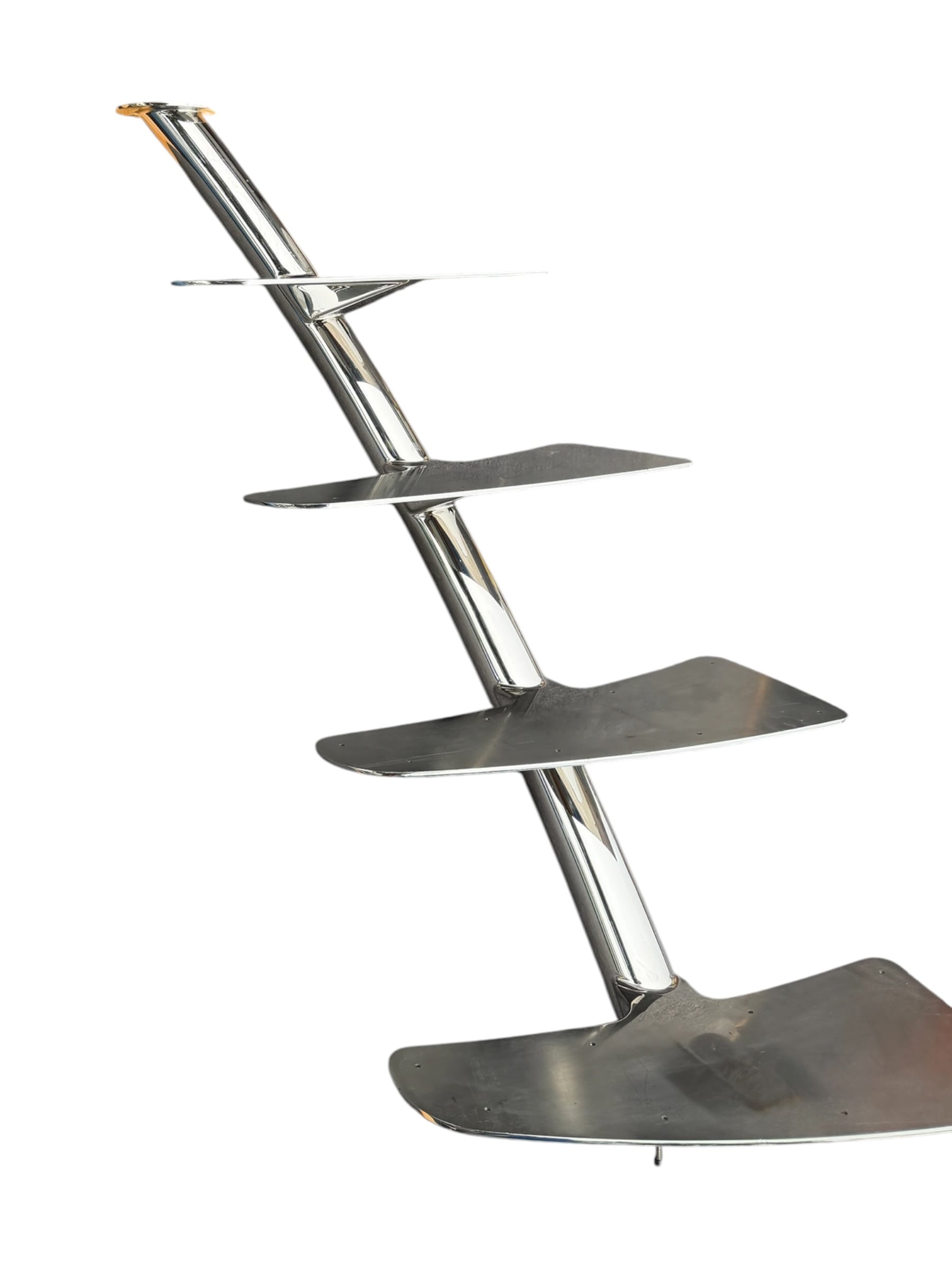 viking-yachts-62-convertible-4-step-spiral-stainless-steel-polished-staircase-brandon-y-20260924-105141-75231