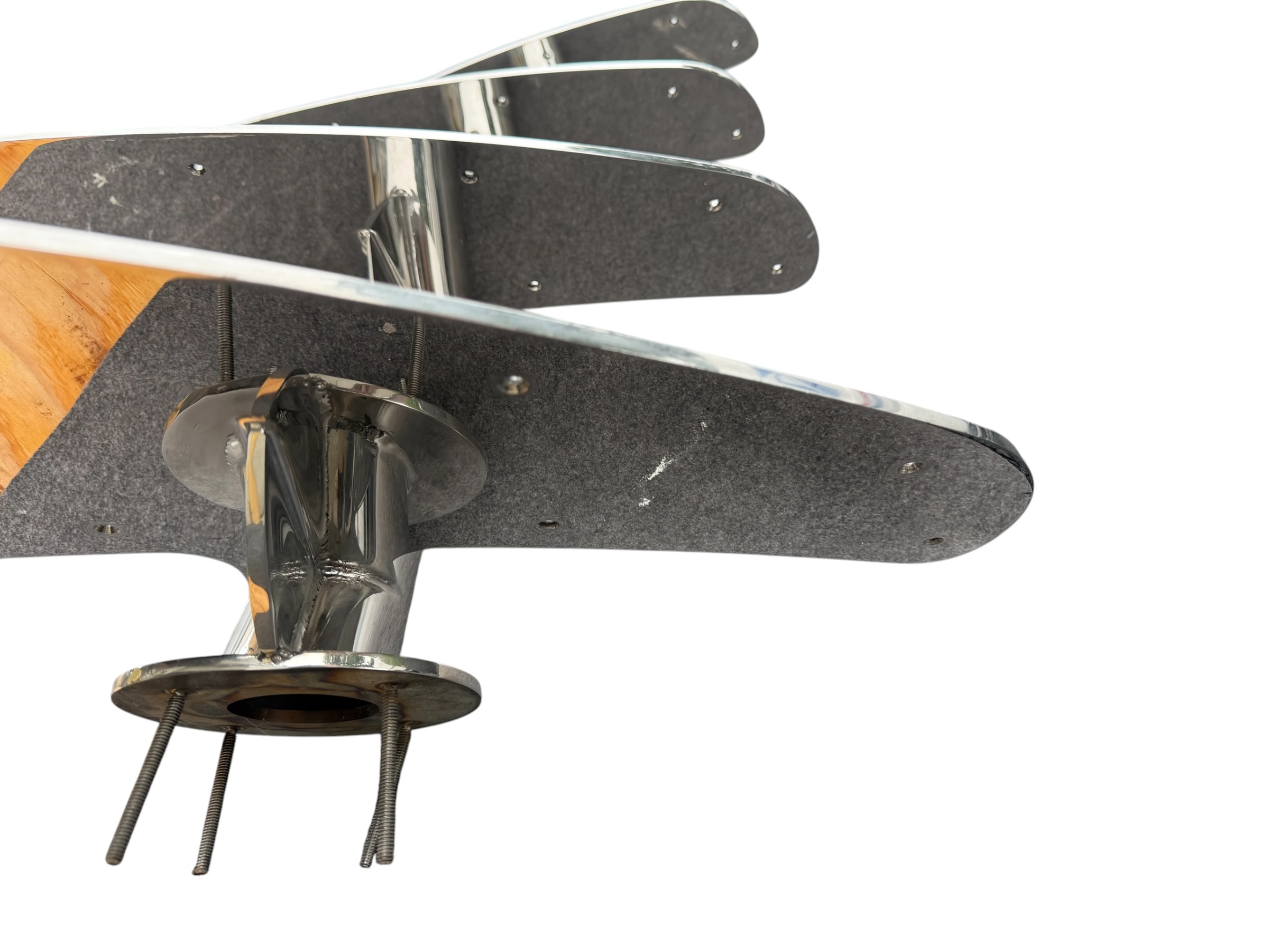 viking-yachts-66-convertible-4-step-spiral-ss-polished-staircase-blemishes-brandon-y-20260924-110800-953966