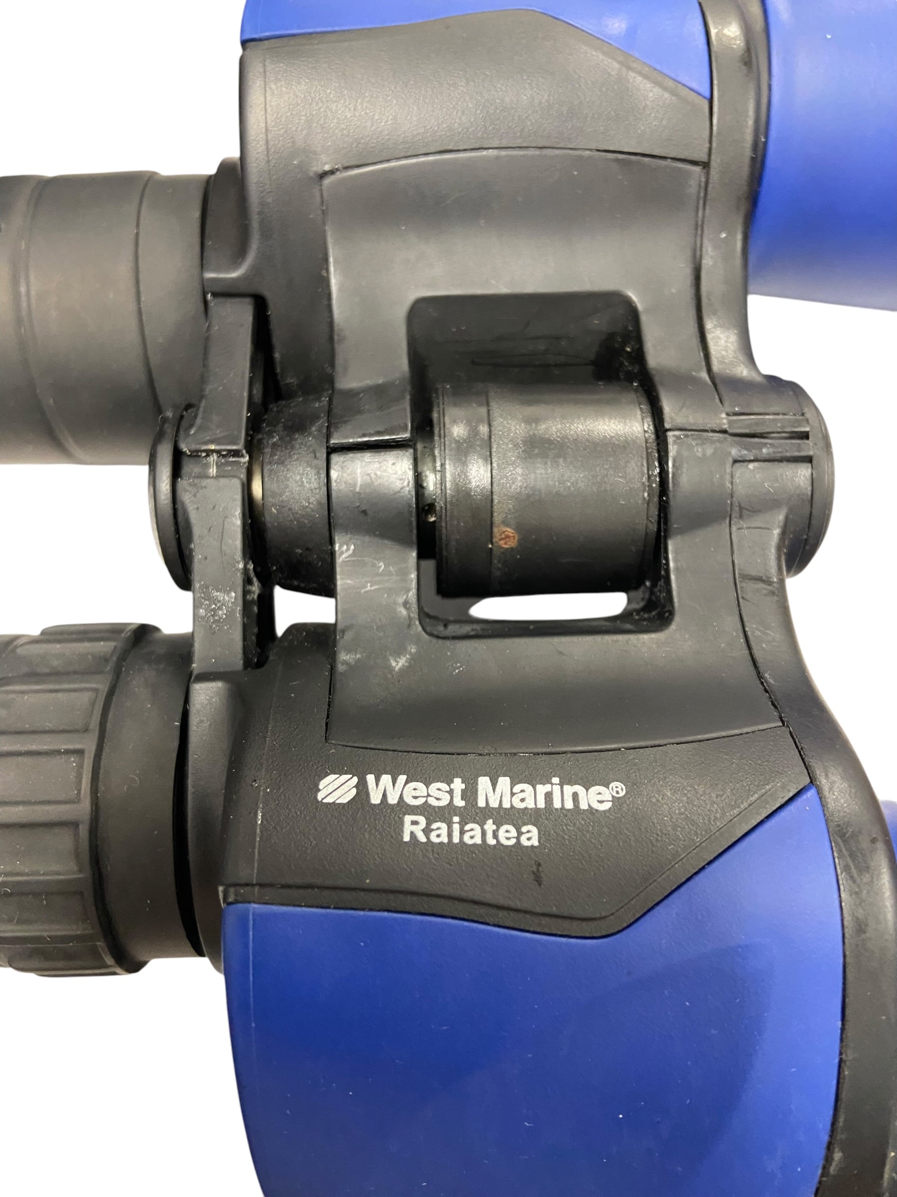 west-marine-raiatea-7-x-50-waterproof-binoculars-blem-oem-rubby-pueyo-20260922-101356-139012