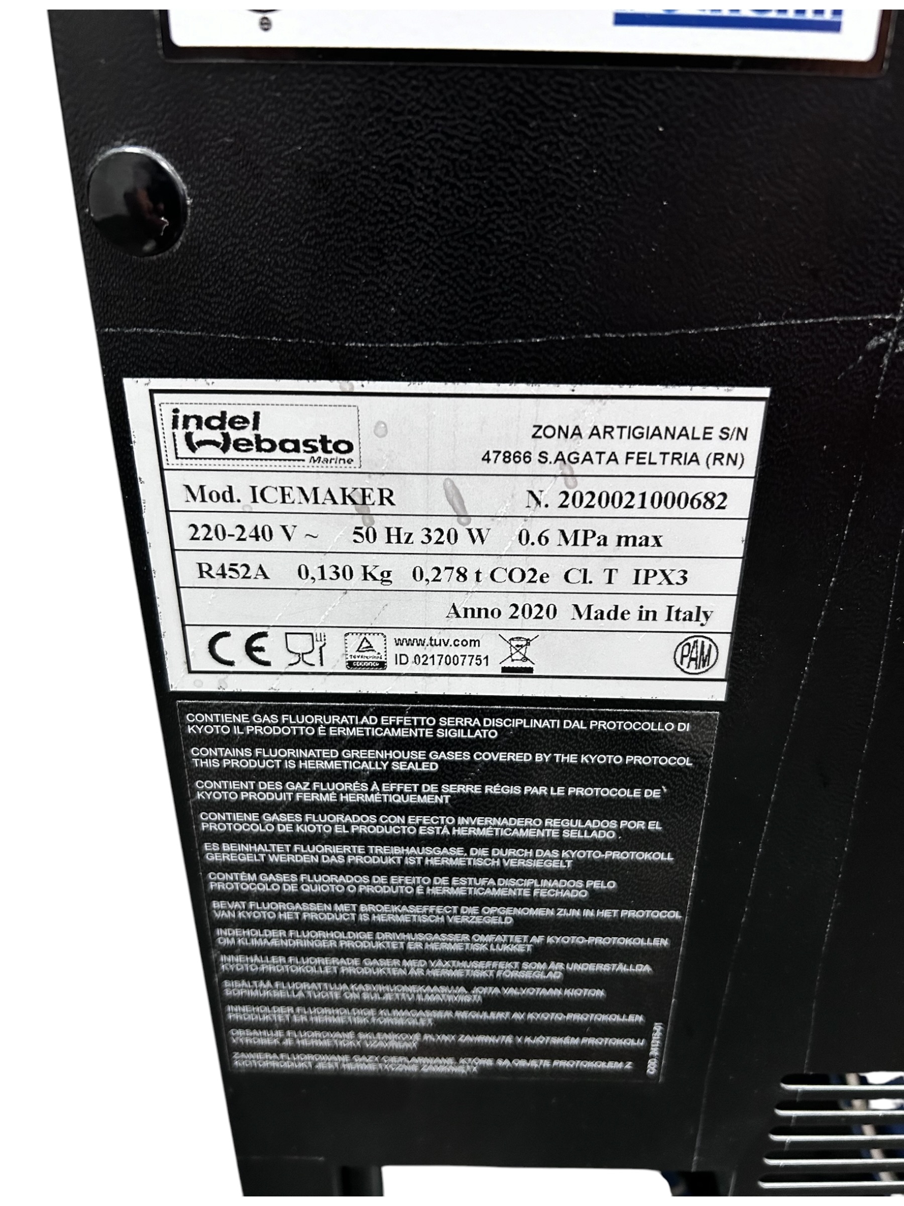 isotherm-5s21a14a00000-clear-ice-maker-marine-boat-ice-machine-40-lbs-a-day-felix-ommo33069-20261014-145535-969969