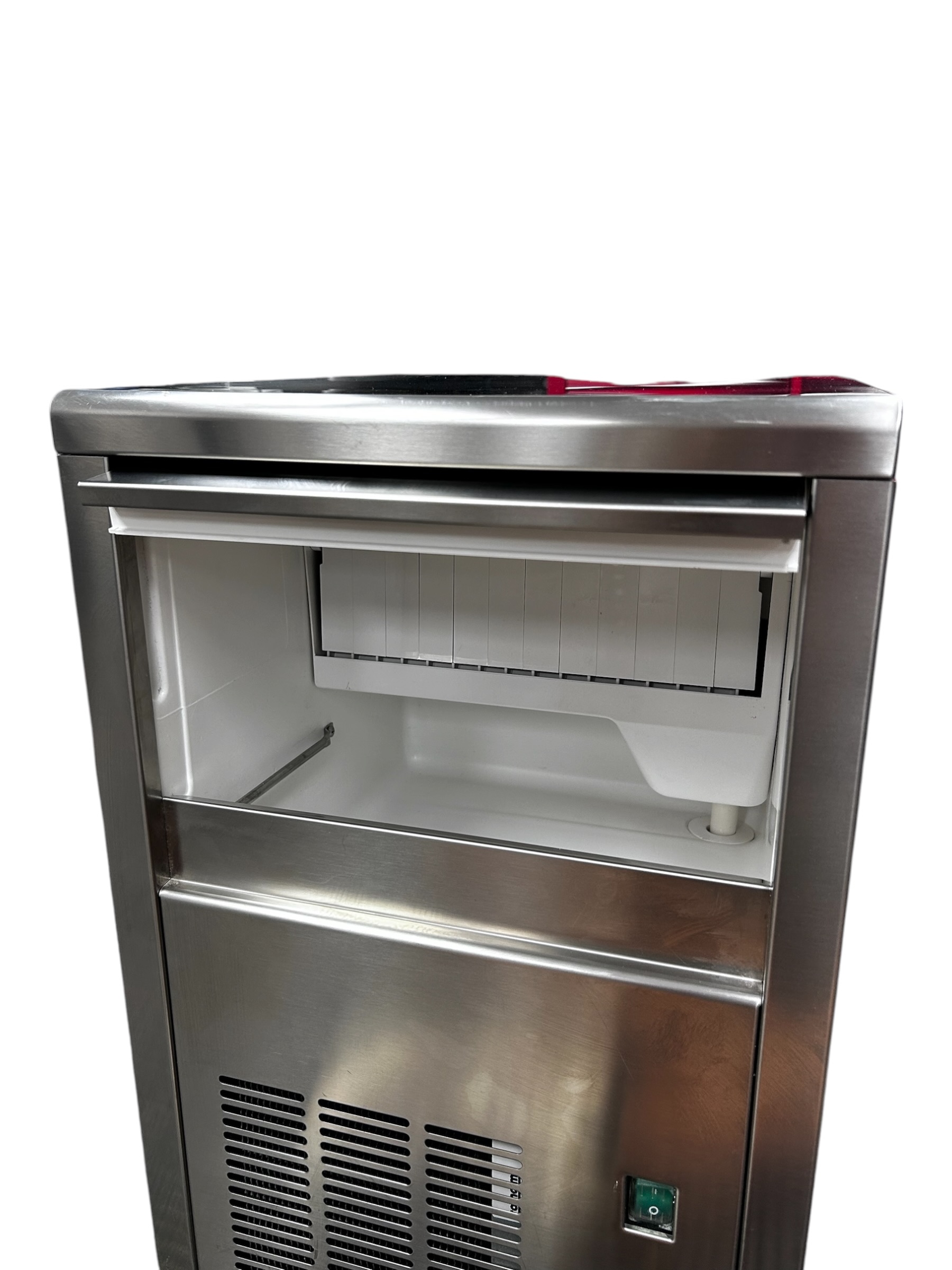 isotherm-5s21a14a00000-clear-ice-maker-marine-boat-ice-machine-40-lbs-a-day-felix-ommo33069-20261014-145541-948182
