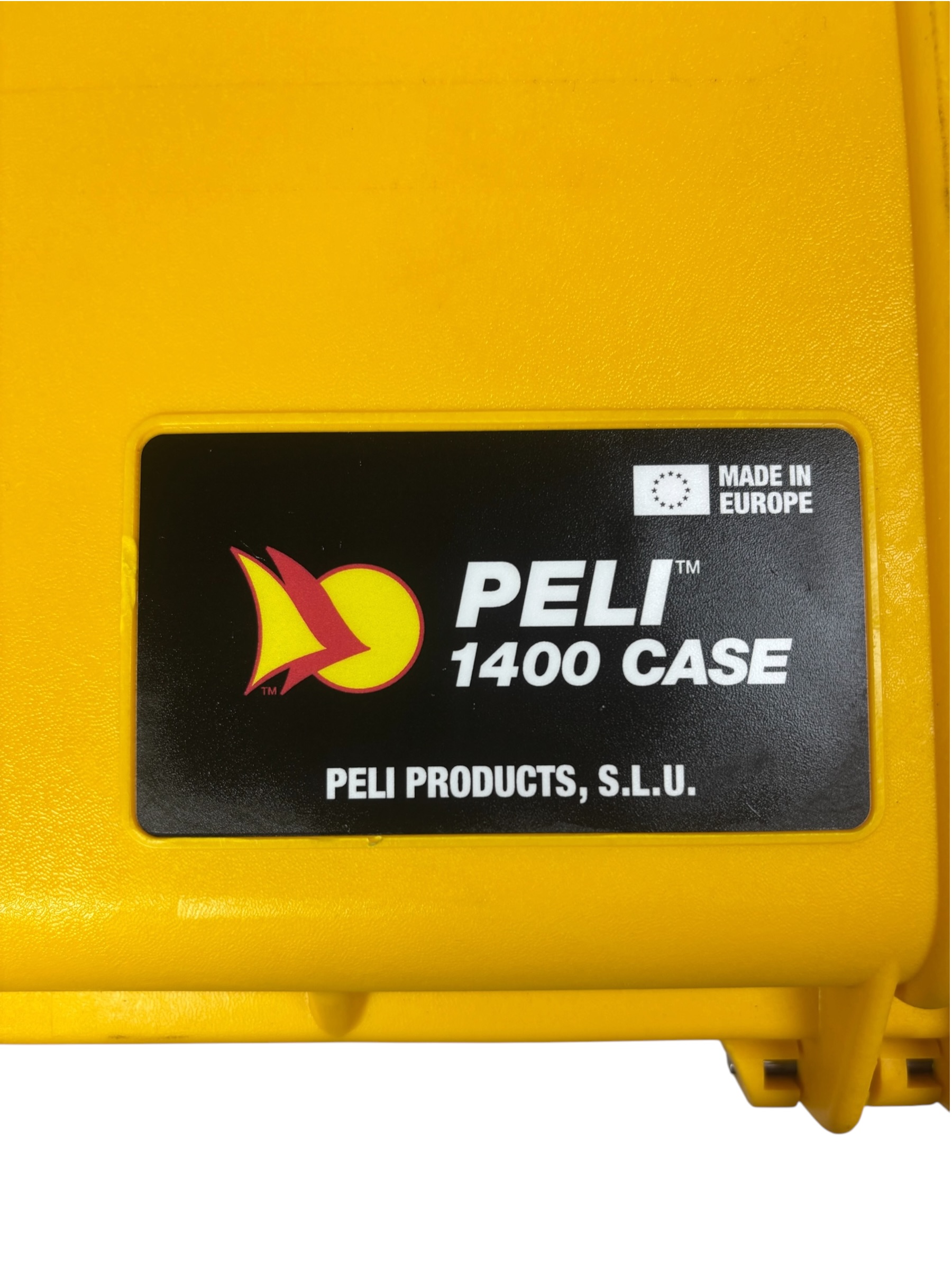 pelican-1400-protector-hard-case-yellow-waterproof-flight-case-no-foam-empty-evan-v33069-20261008-092840-479323