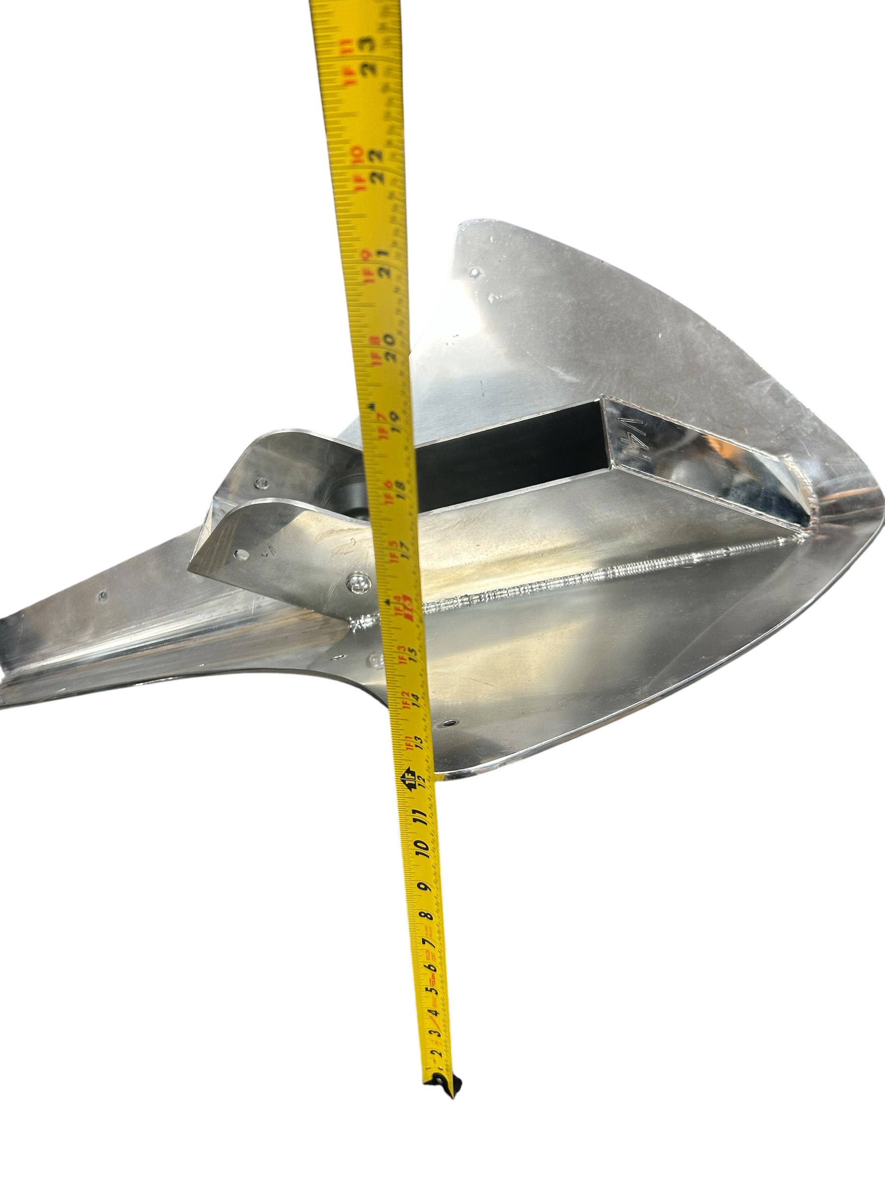 valhalla-v-41-integrated-bow-roller-stainless-through-hull-anchor-chute-tyler-w33069-20261009-101101-989735