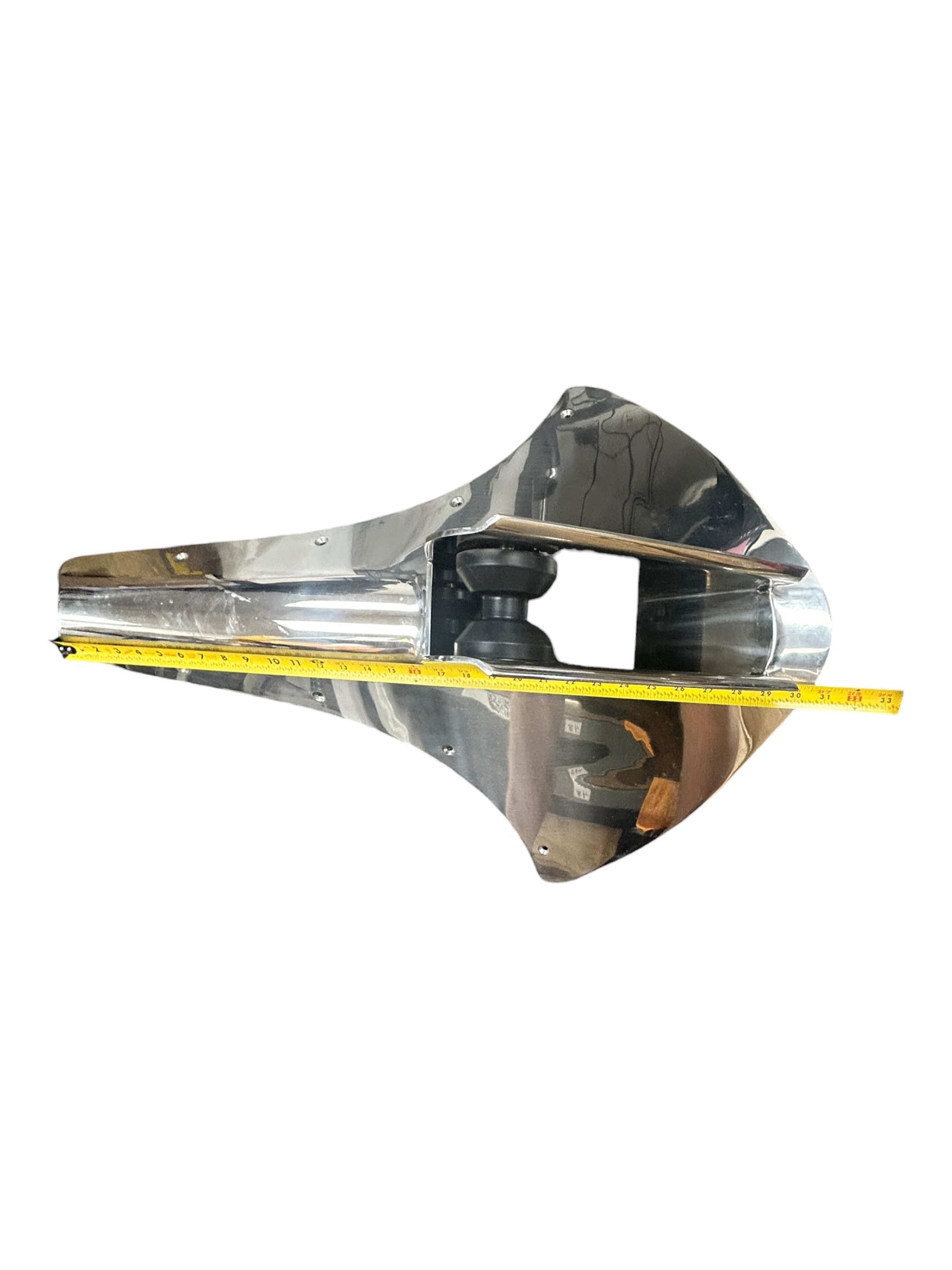 valhalla-v-41-integrated-bow-roller-stainless-through-hull-anchor-chute-tyler-w33069-20261009-101505-844026