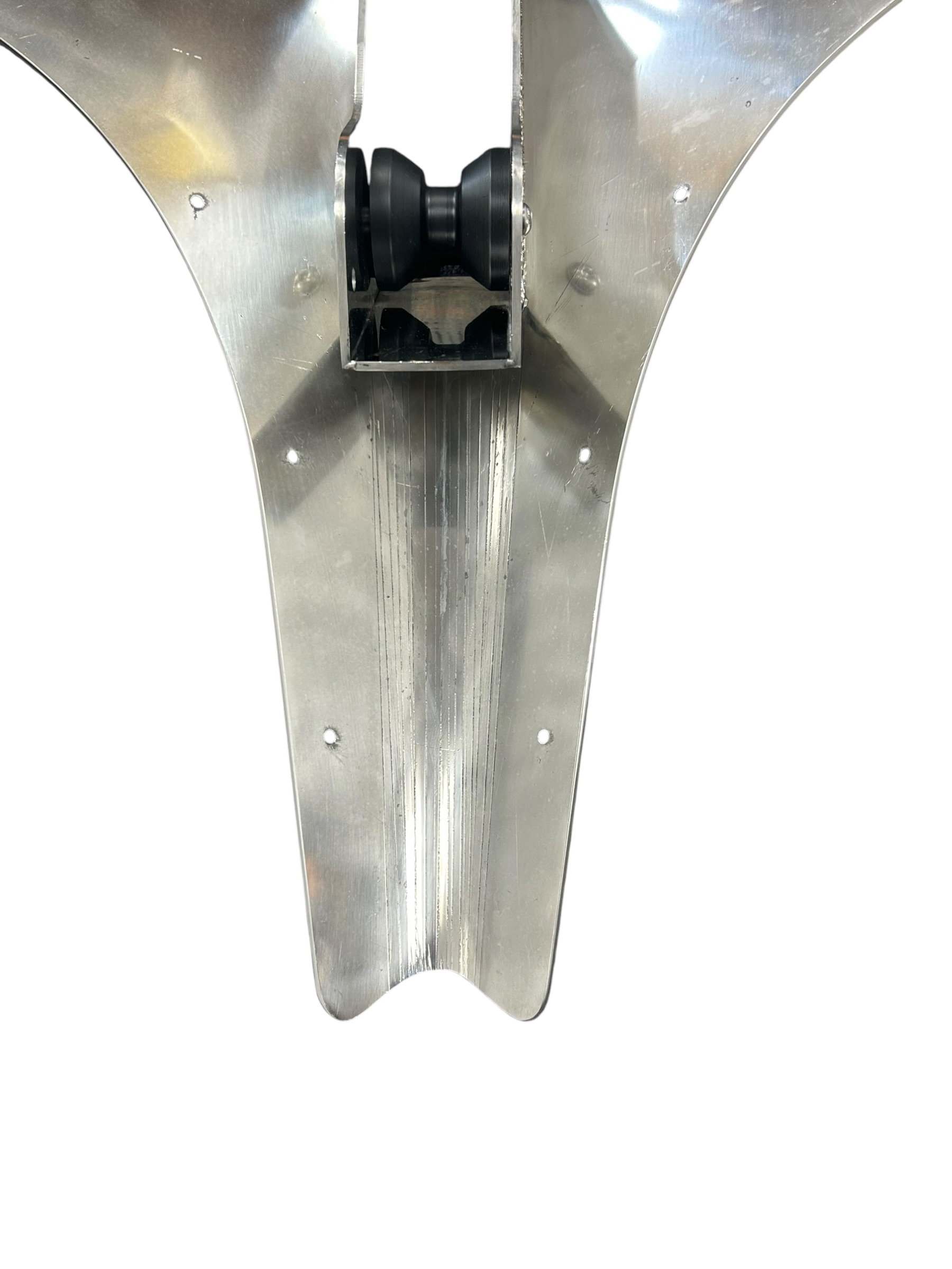 valhalla-v-41-integrated-bow-roller-stainless-through-hull-anchor-chute-tyler-w33069-20261009-160137-378464