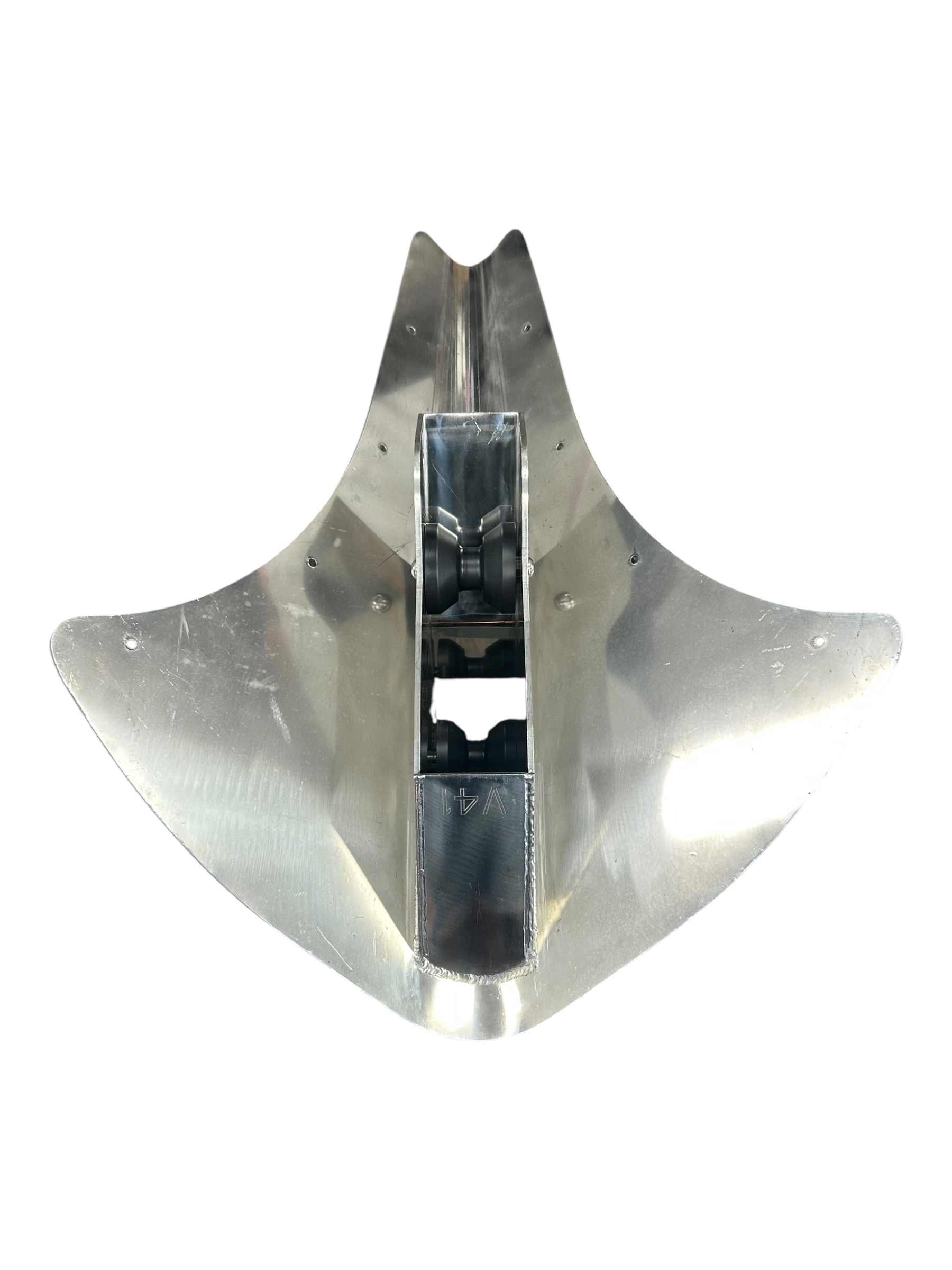 valhalla-v-41-integrated-bow-roller-stainless-through-hull-anchor-chute-tyler-w33069-20261009-160144-789501
