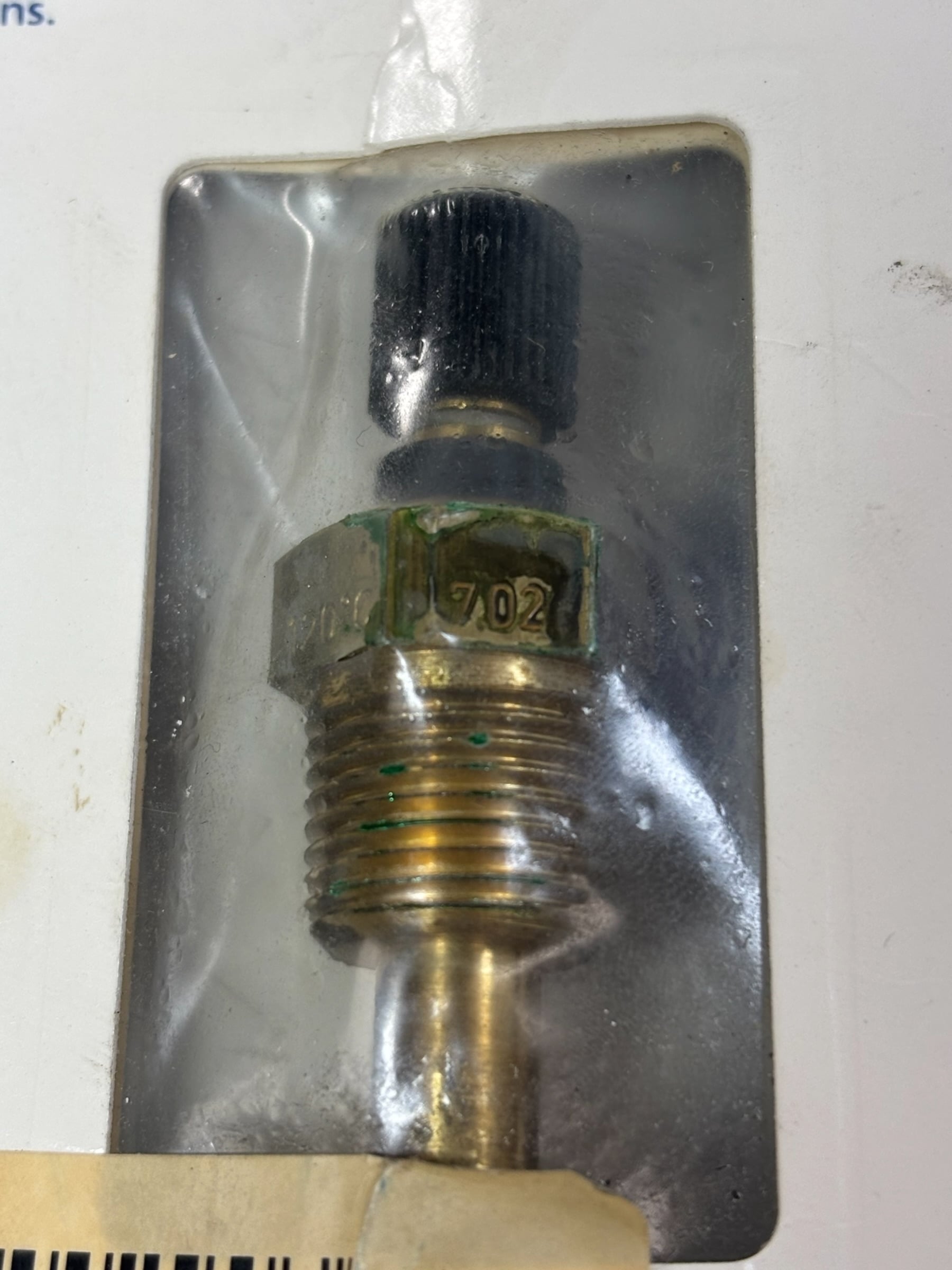 vdo-323-421d-temperature-sender-250f-3-8-18-nptf-v1531006073d-water-oil-gauge-evan-v33069-20261013-164341-683590