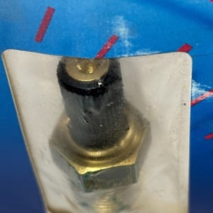 vdo-323-421d-temperature-sender-250f-3-8-18-nptf-v1531006073d-water-oil-gauge-evan-v33069-20261013-164345-809775