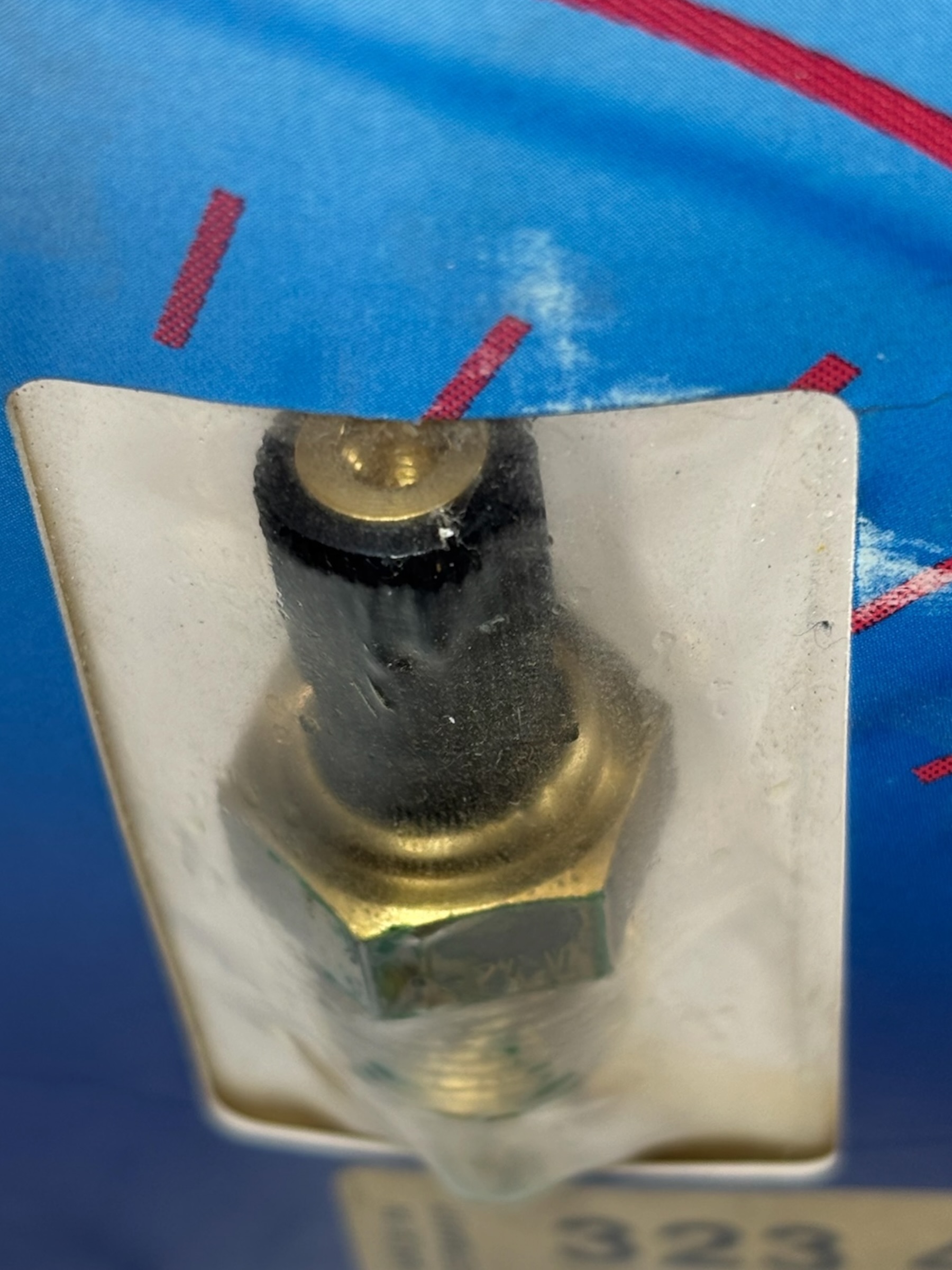 vdo-323-421d-temperature-sender-250f-3-8-18-nptf-v1531006073d-water-oil-gauge-evan-v33069-20261013-164345-809775