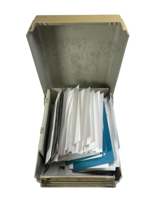 vintage-johnson-evinrude-outboard-microfiche-cards-parts-catalog-lot-box-evan-v33069-20261009-095655-666738